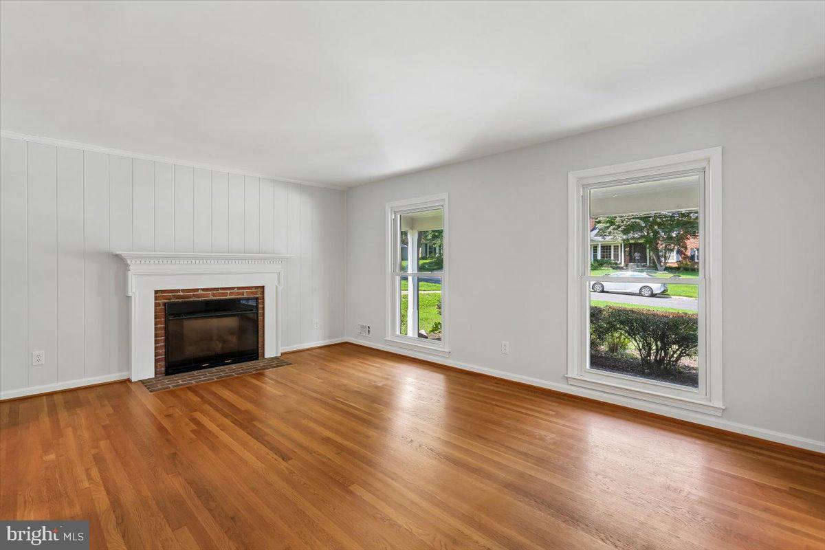 7038 WOLFTREE LANE