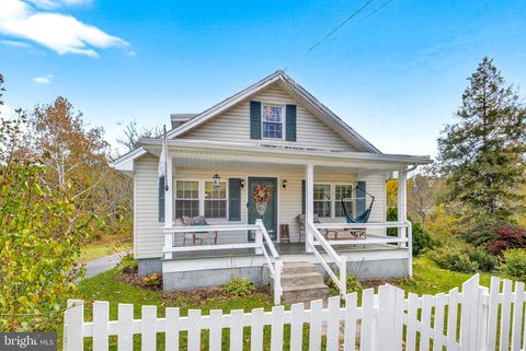 1651 FISHING CREEK VALLEY ROAD HARRISBURG PA 17112