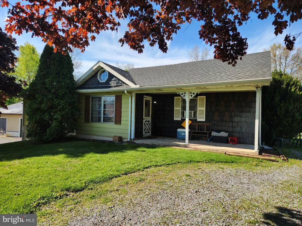 Photo of 1692 Gish Road, MANHEIM, PA 17545 (MLS # PALA2087826)