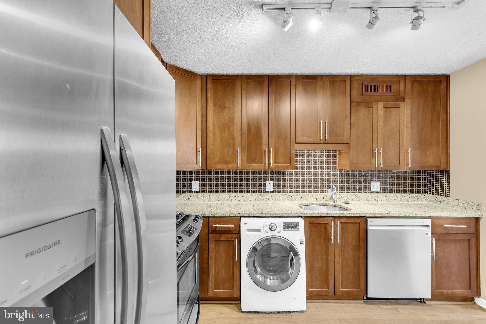 TAKOMA PARK - Residential