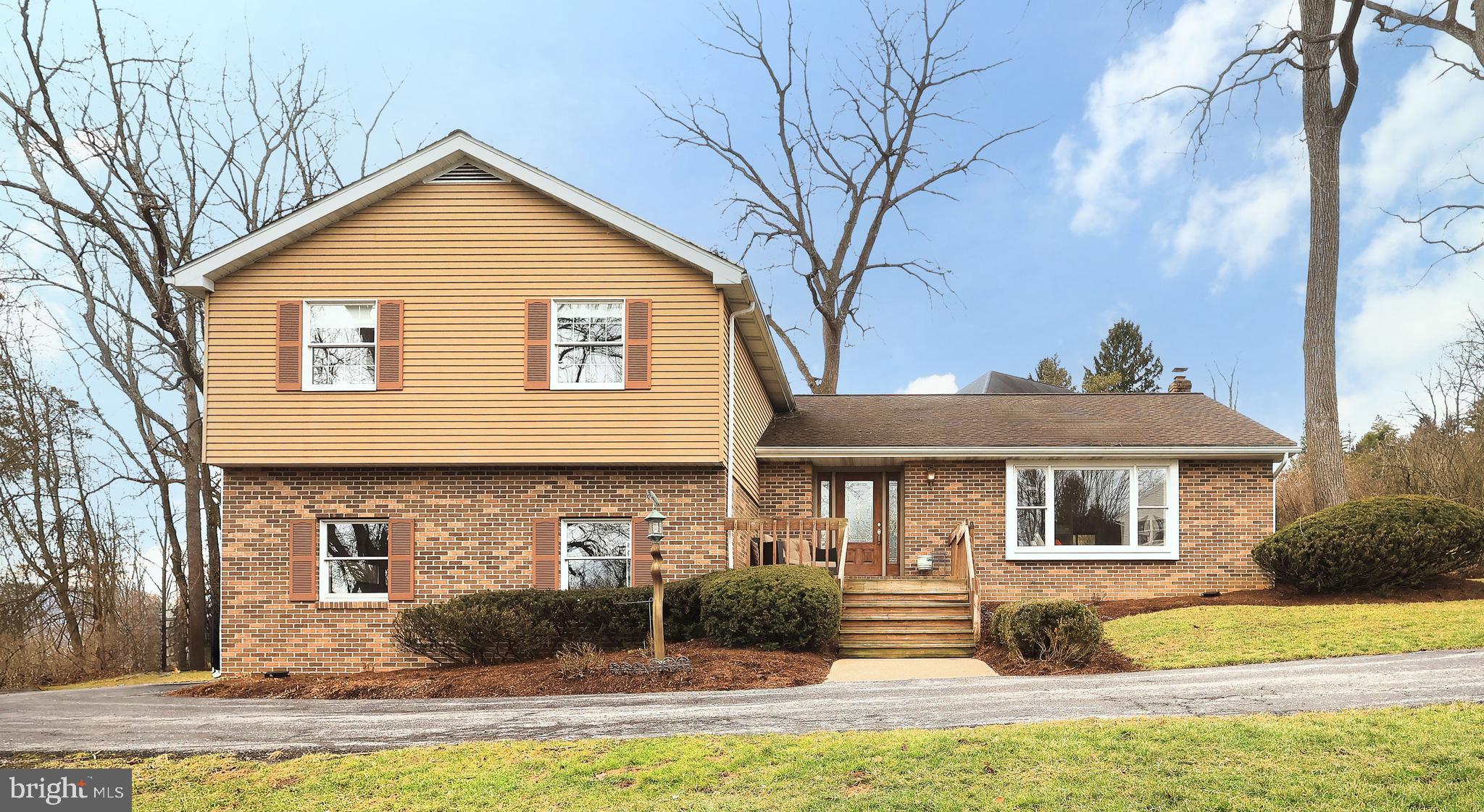 1359 SANDPIPER DRIVE