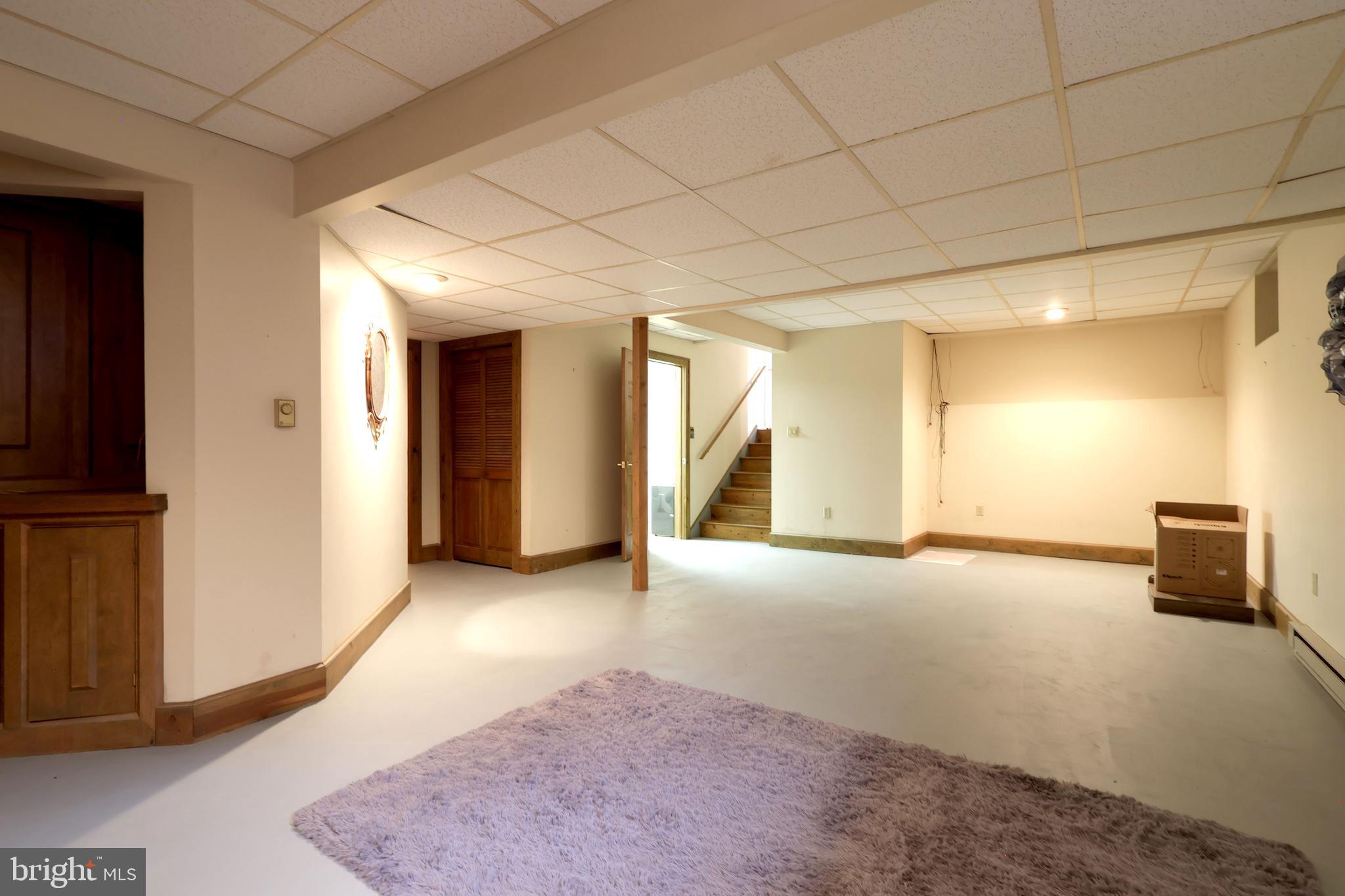 NITTANY HILLS - Residential