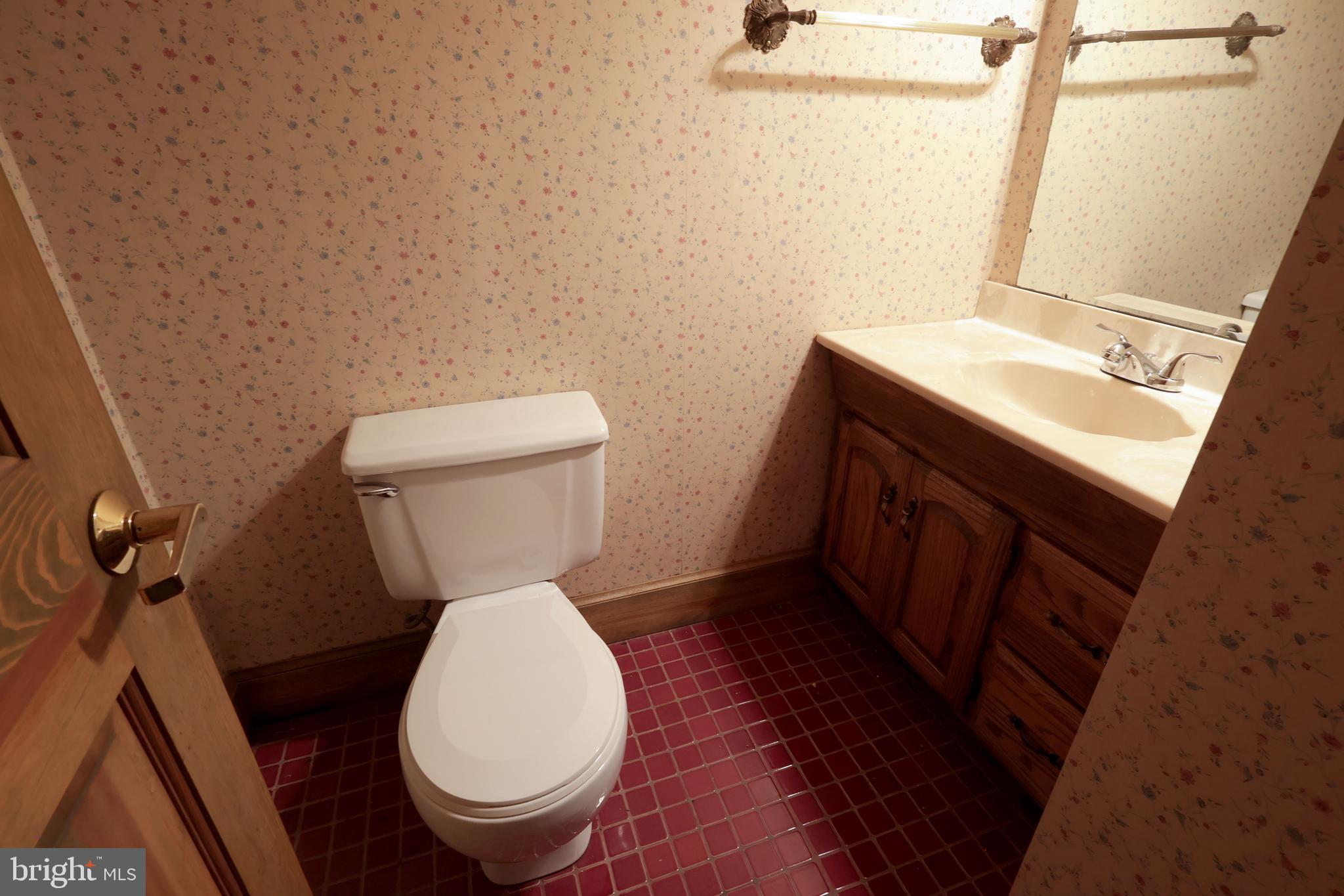 NITTANY HILLS - Residential