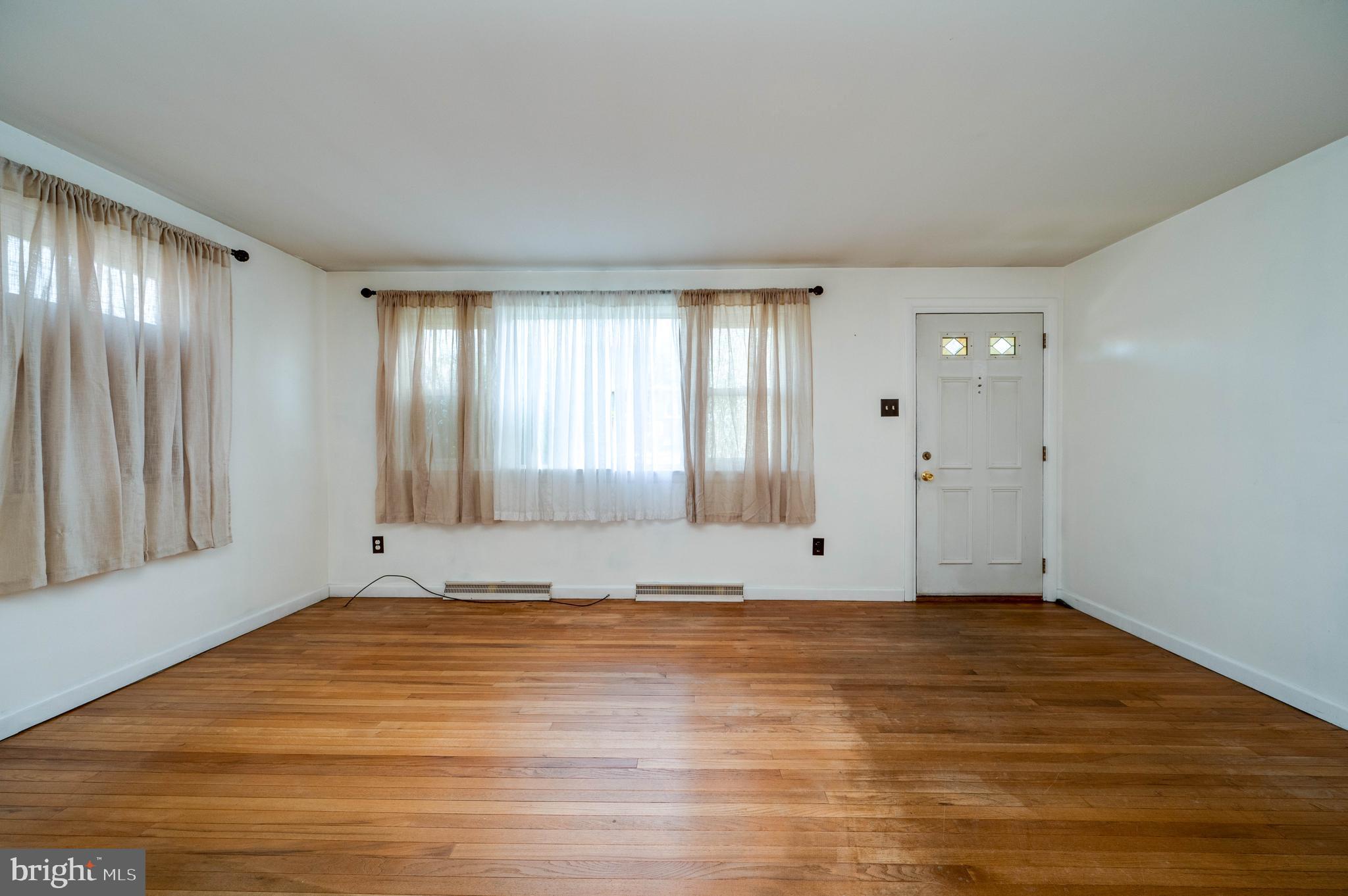 GOVERNORS POINTE - Residential