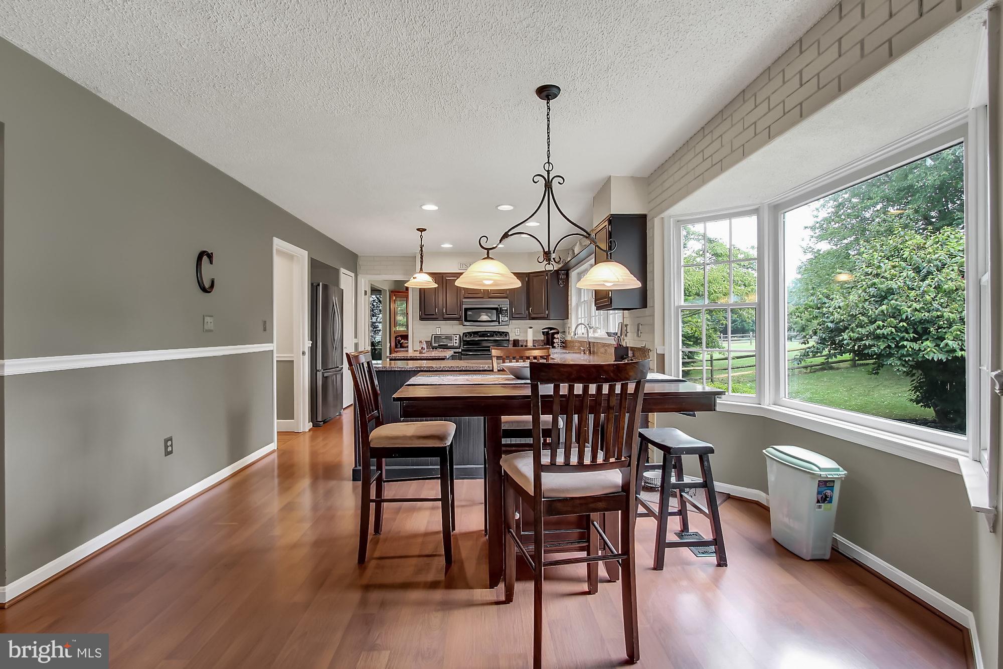 HAMPTON RIDGE - Residential