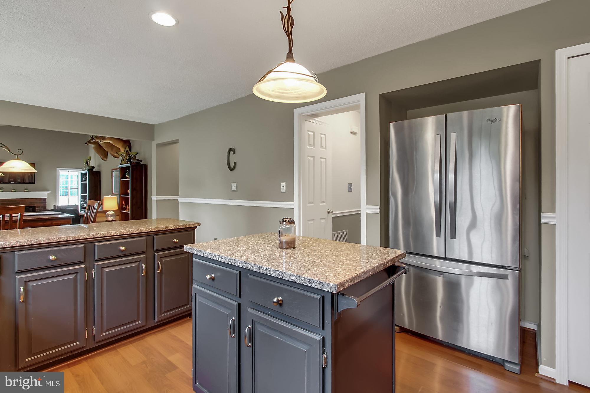 HAMPTON RIDGE - Residential