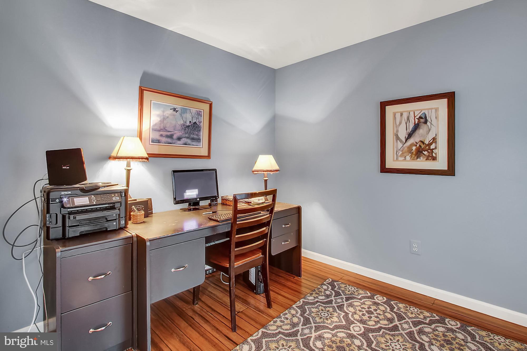 HAMPTON RIDGE - Residential