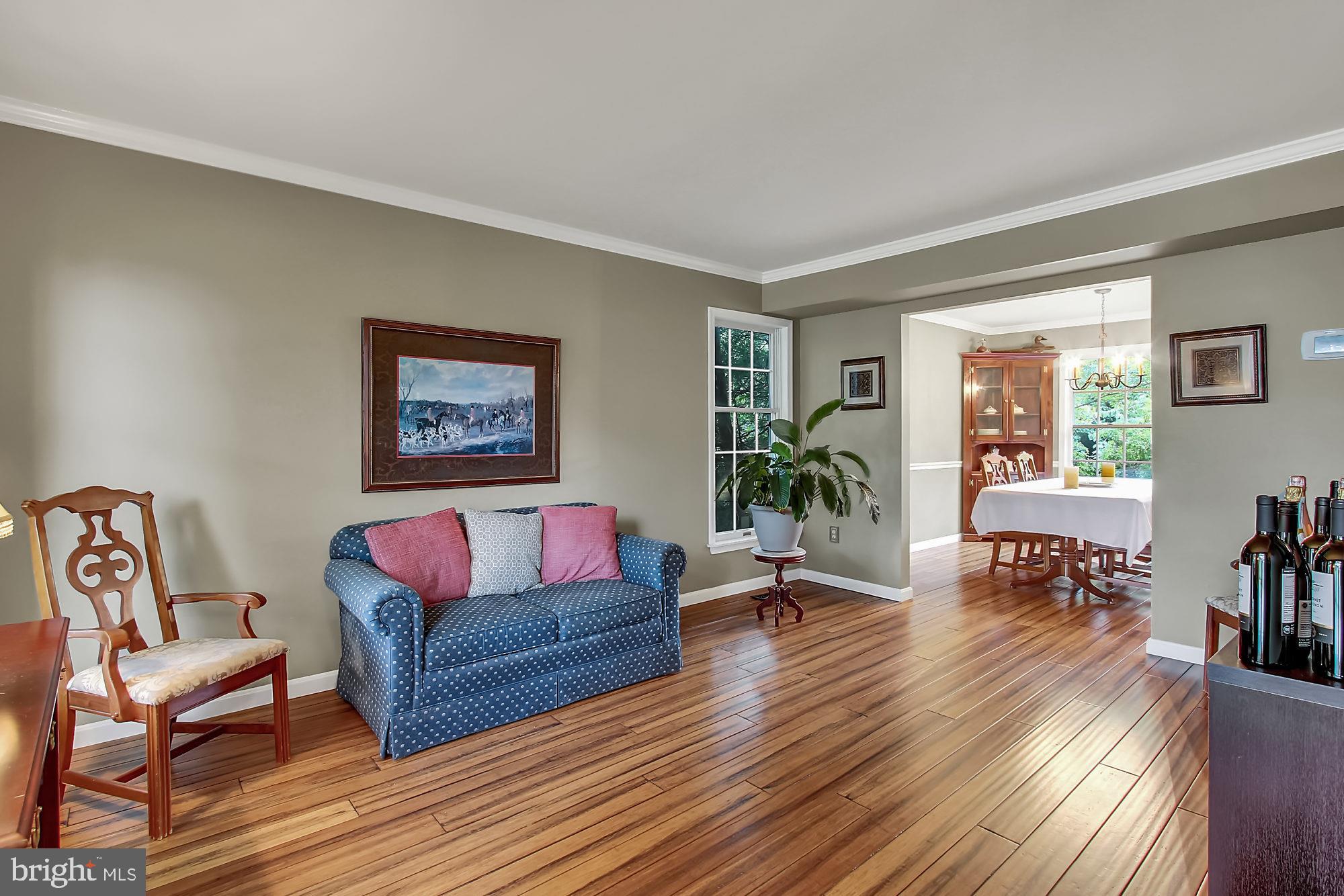 HAMPTON RIDGE - Residential