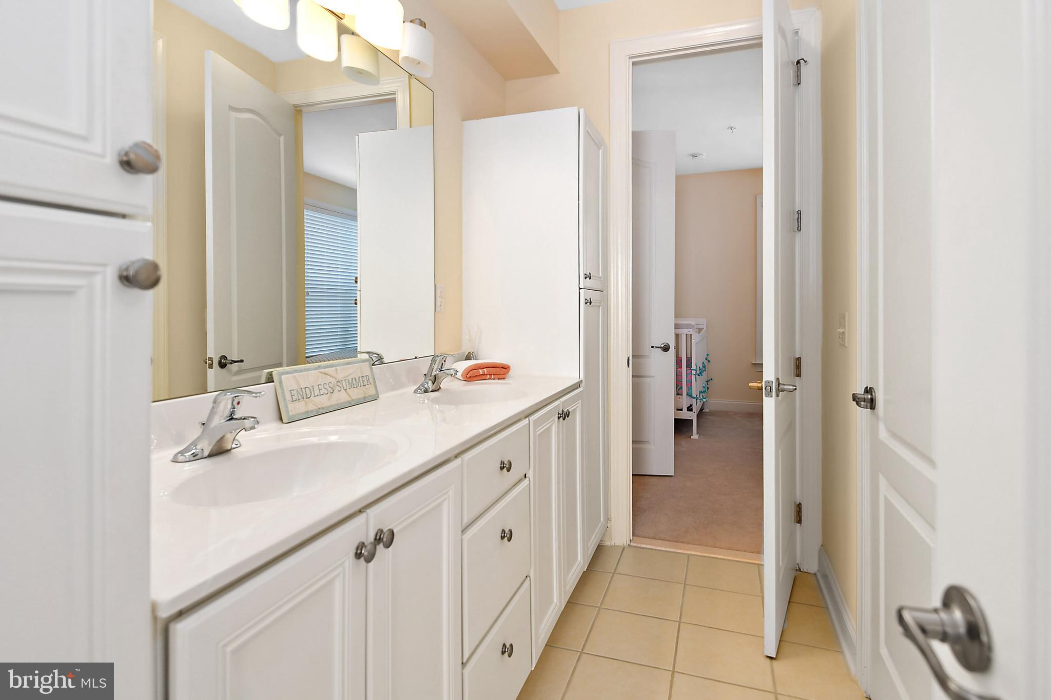 OCEANBAY CITY - Residential