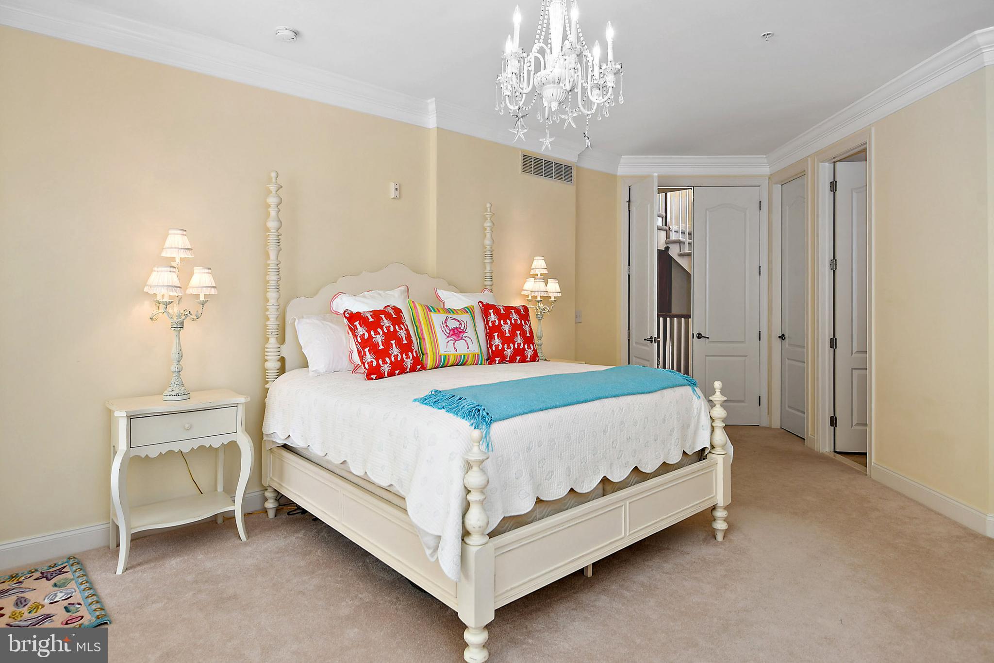 OCEANBAY CITY - Residential