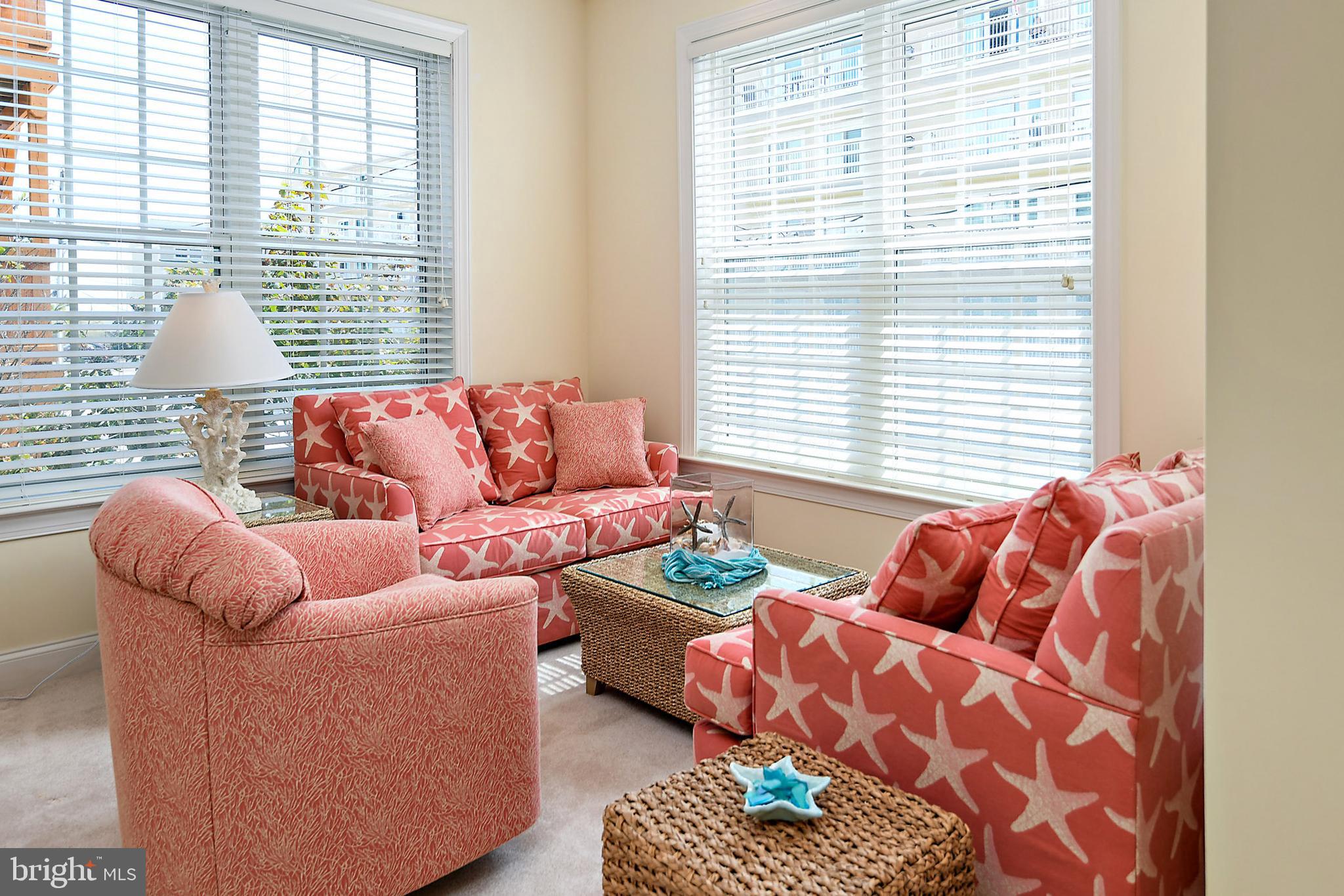 OCEANBAY CITY - Residential