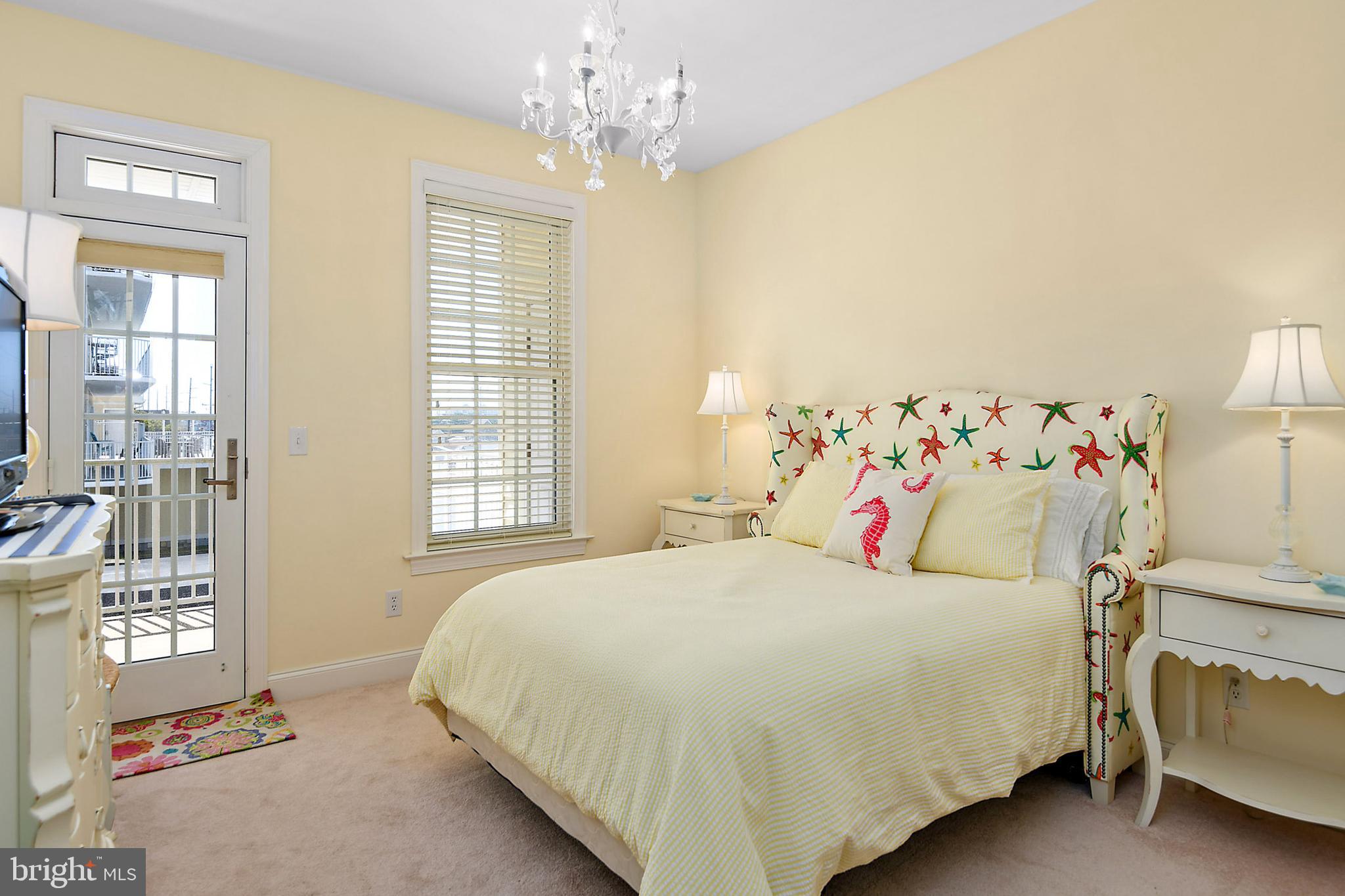 OCEANBAY CITY - Residential