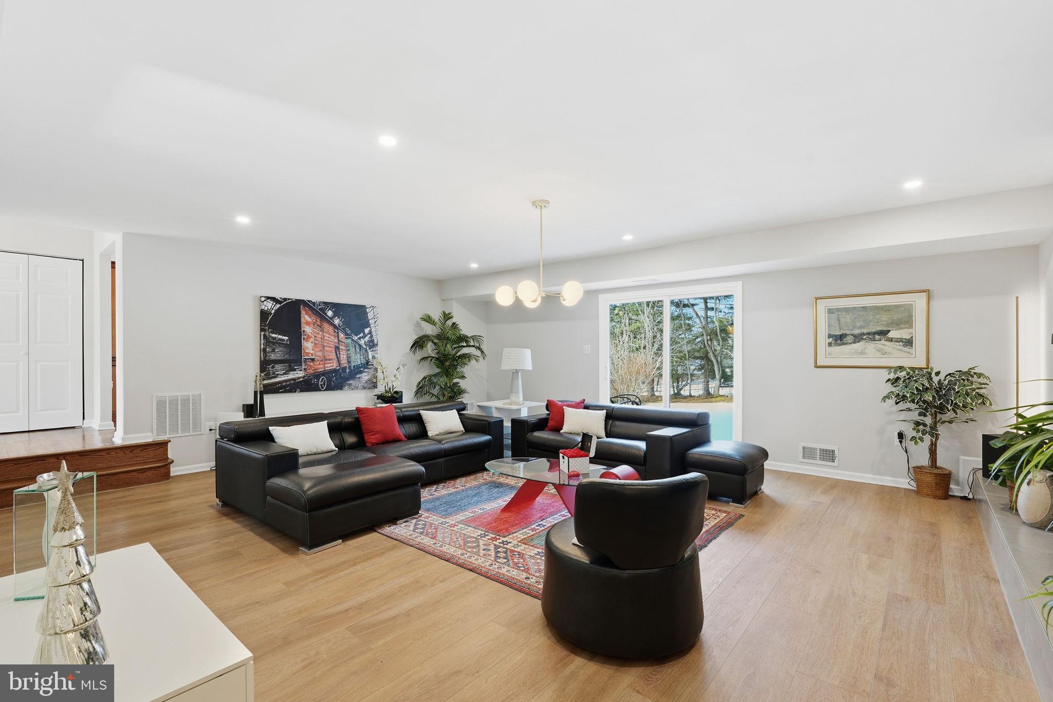 BROOKMEAD - Residential