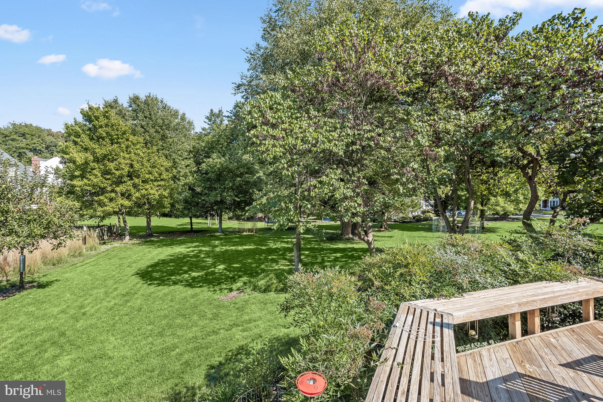 WAVERLY WOODS - Residential