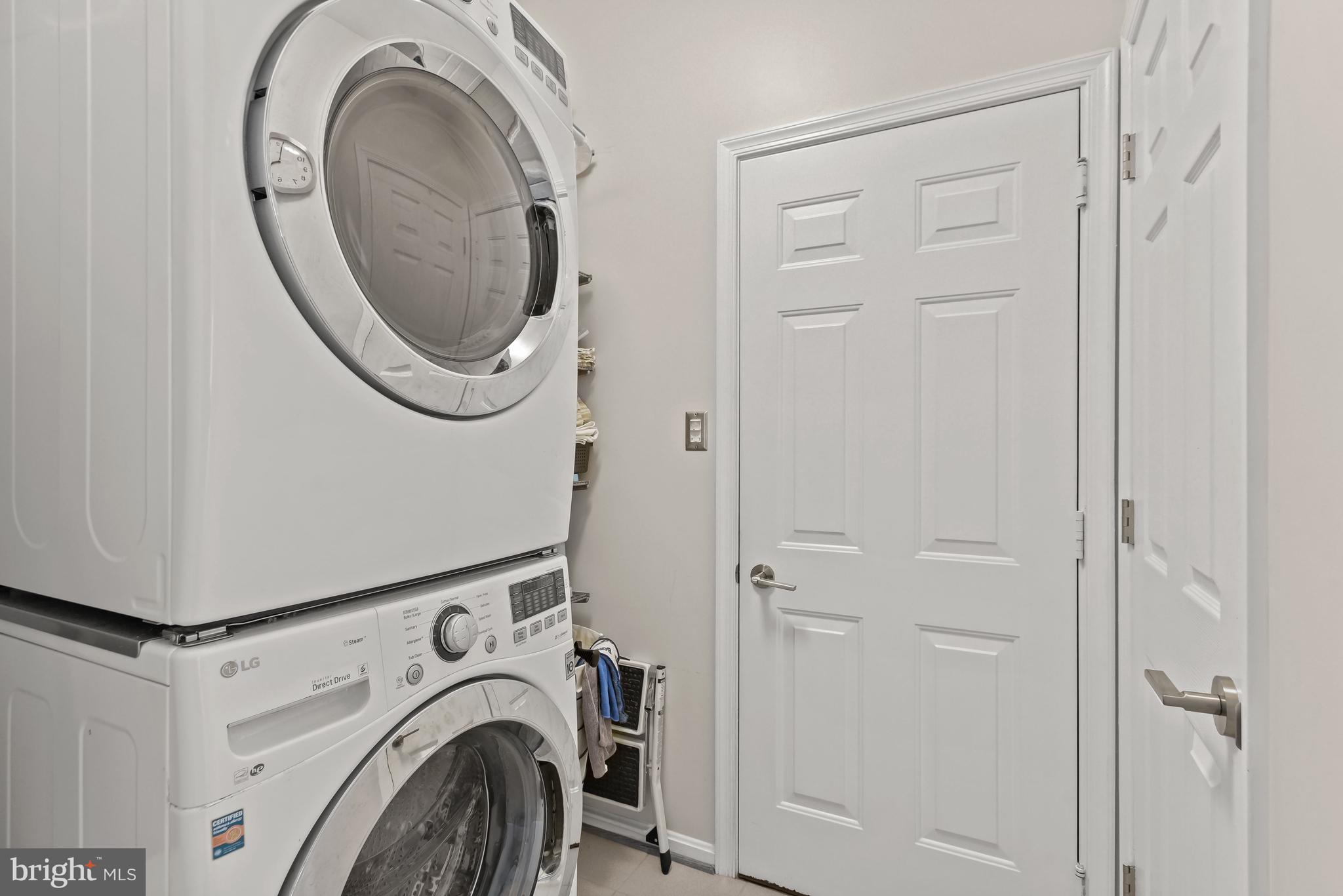 WAVERLY WOODS - Residential