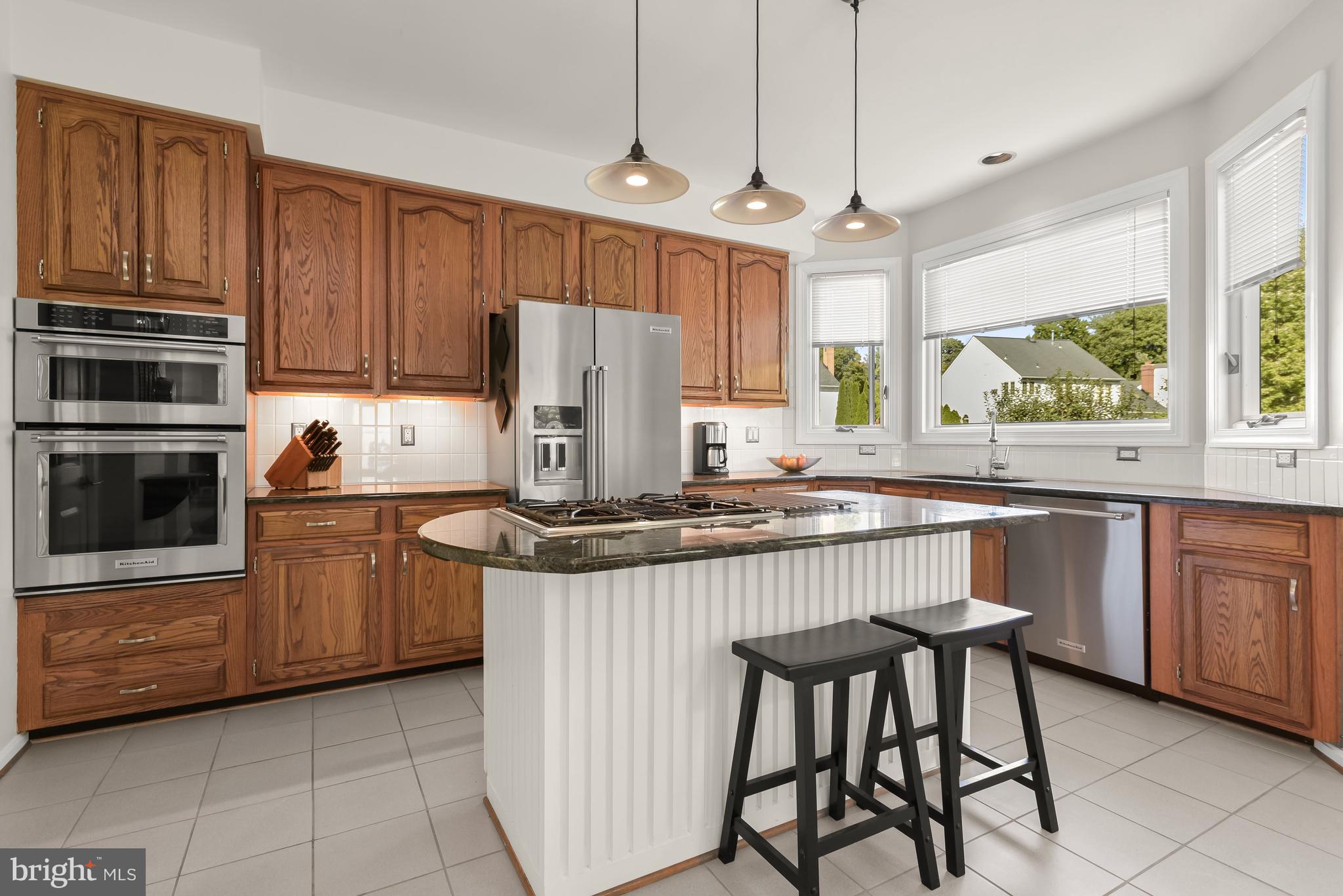 WAVERLY WOODS - Residential