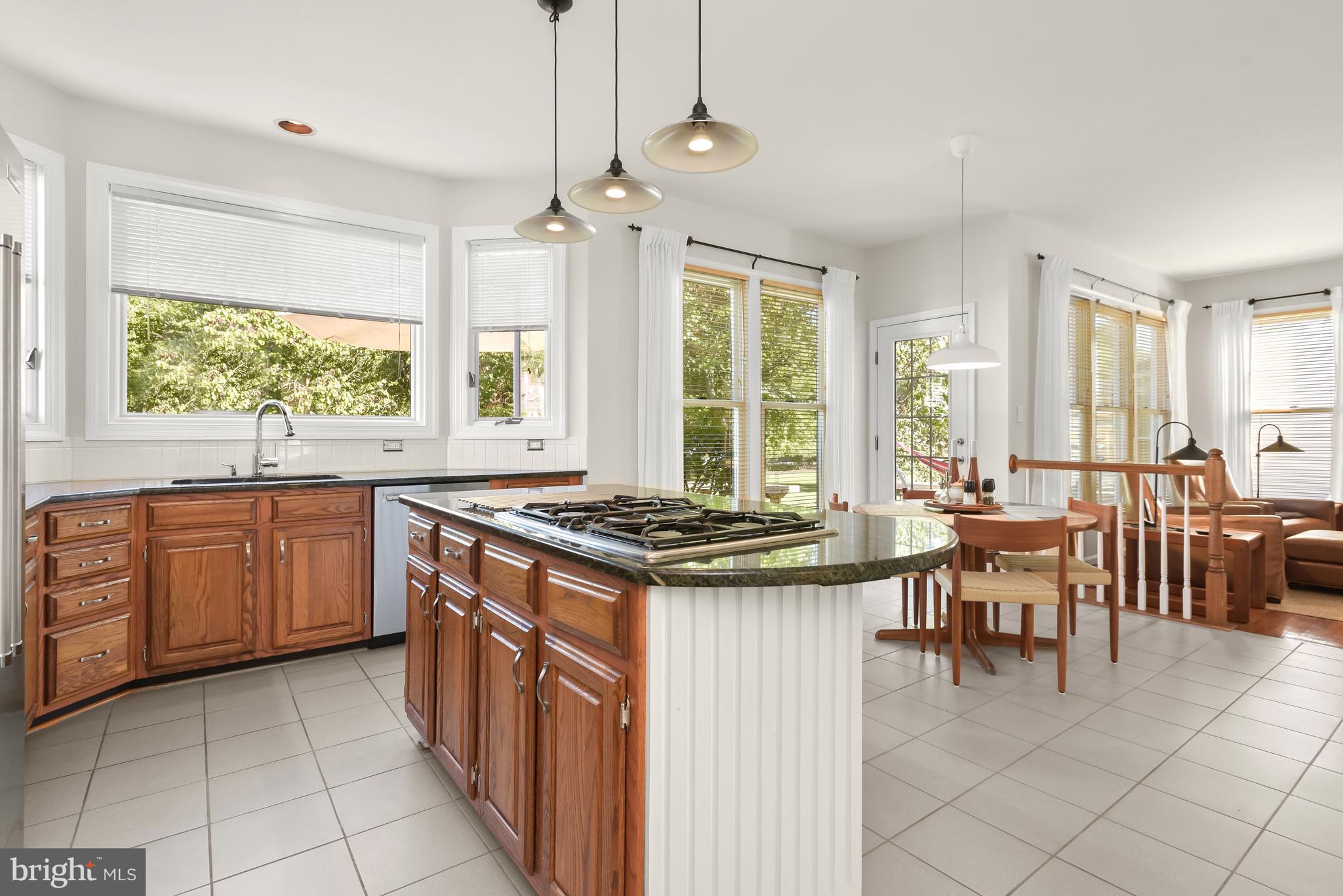 WAVERLY WOODS - Residential