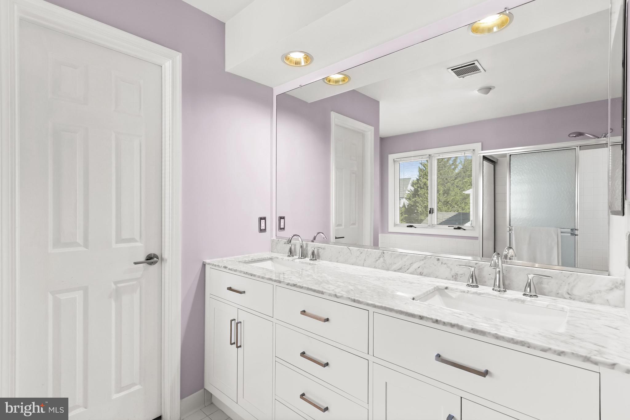 WAVERLY WOODS - Residential