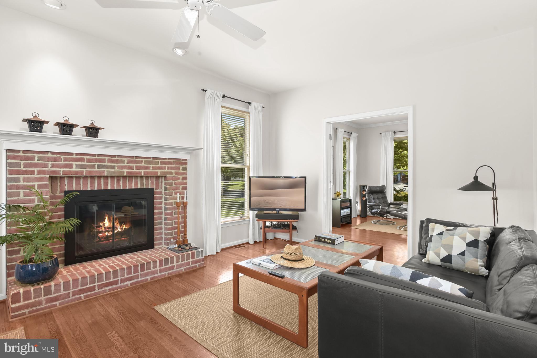 WAVERLY WOODS - Residential