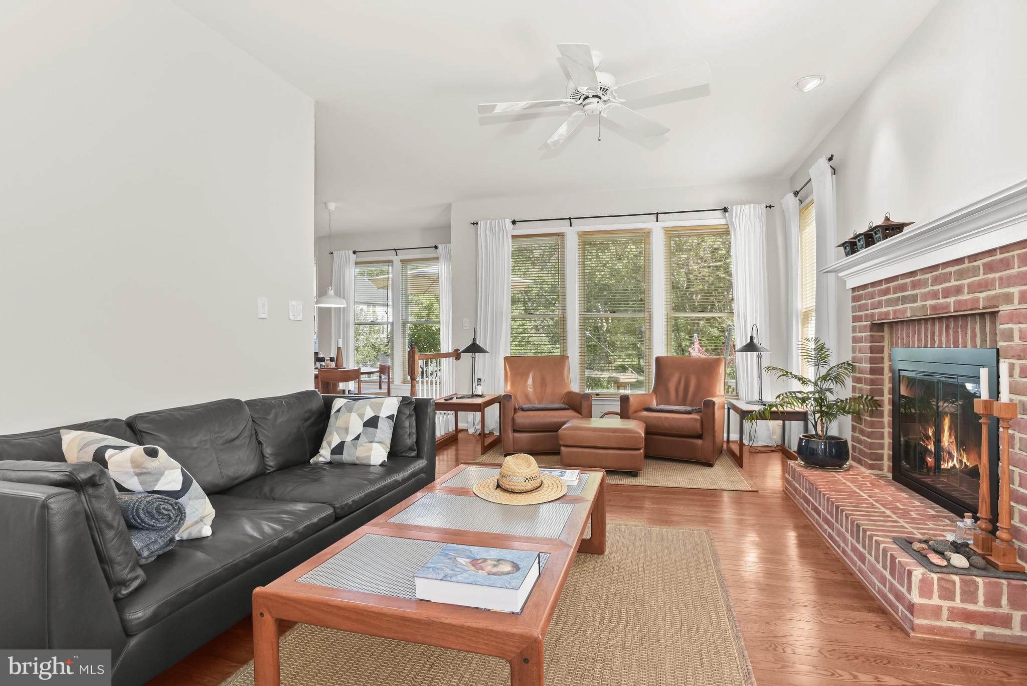 WAVERLY WOODS - Residential