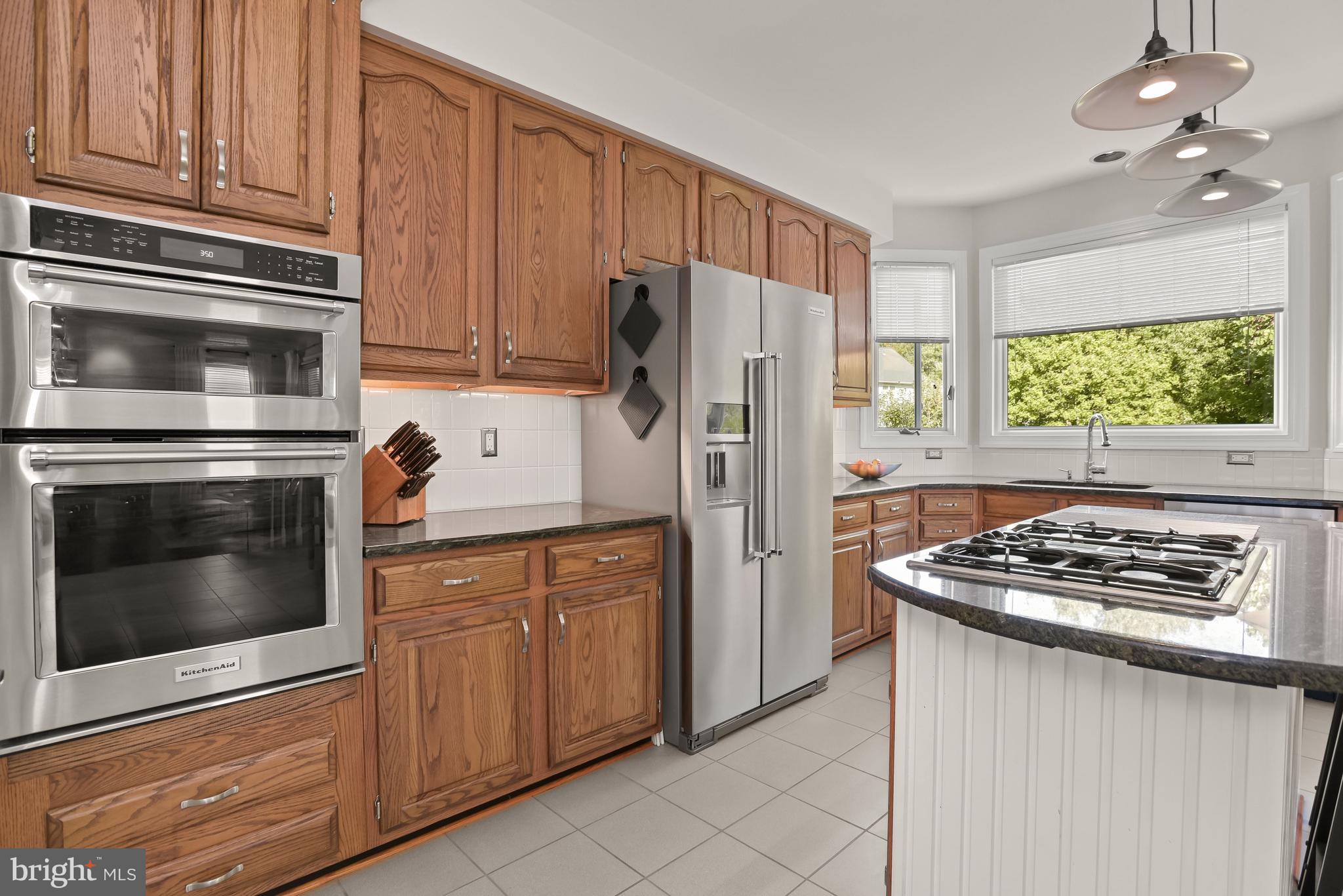 WAVERLY WOODS - Residential