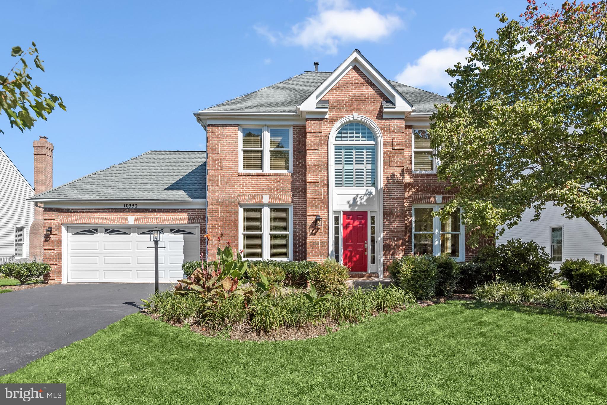 WAVERLY WOODS - Residential