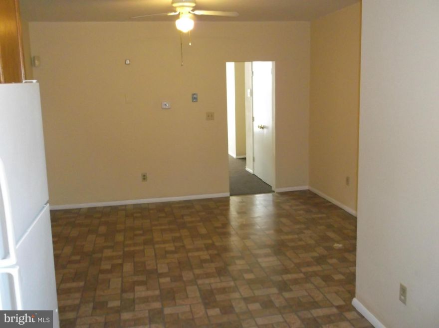 Well Maintained townhouse, Fresh paint & new carpet, Replacement windows, CAC, fenced back yard. Vouchers possible. Ready to move in!!!