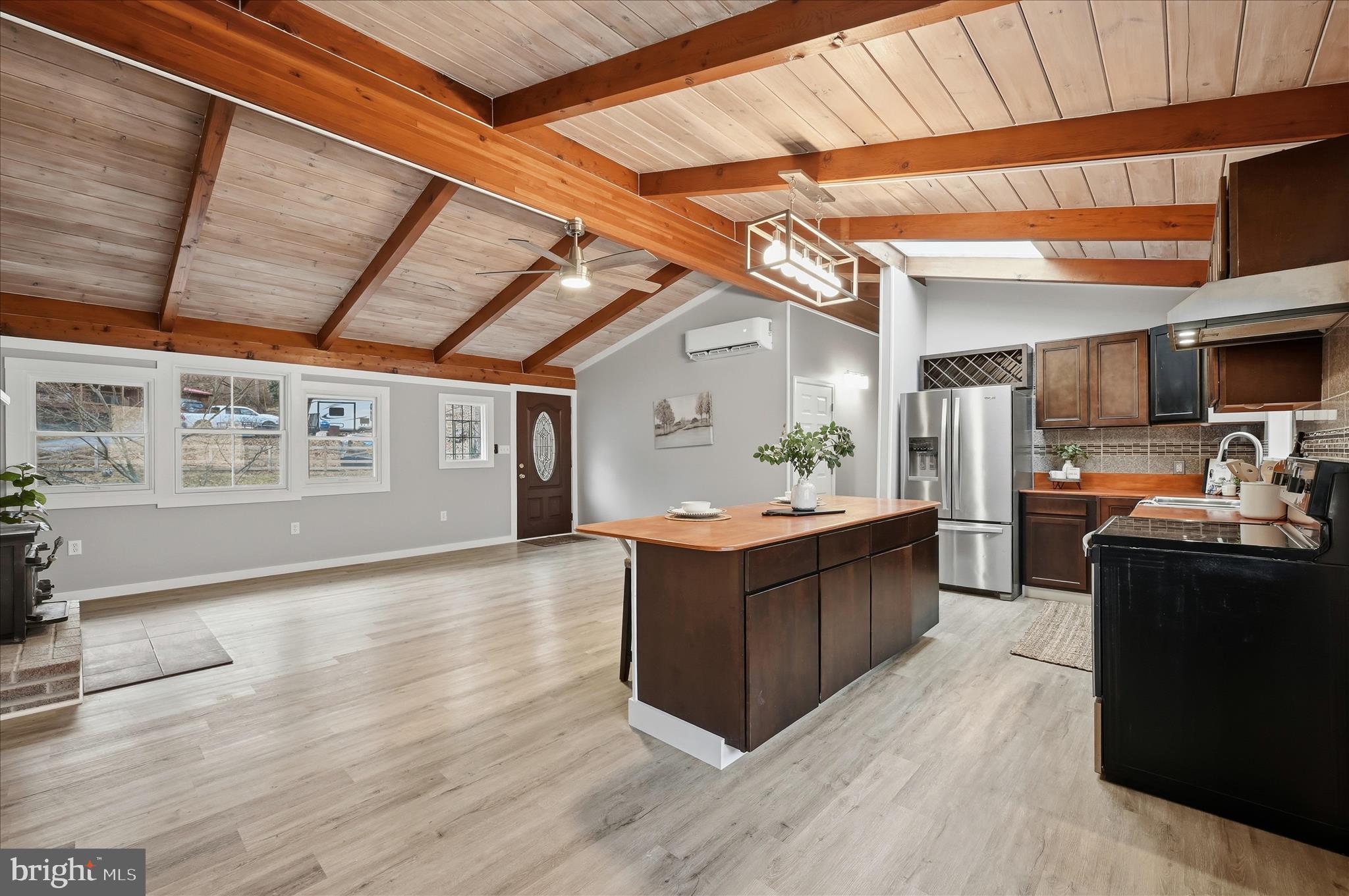 KEYS FERRY ACRES - Residential