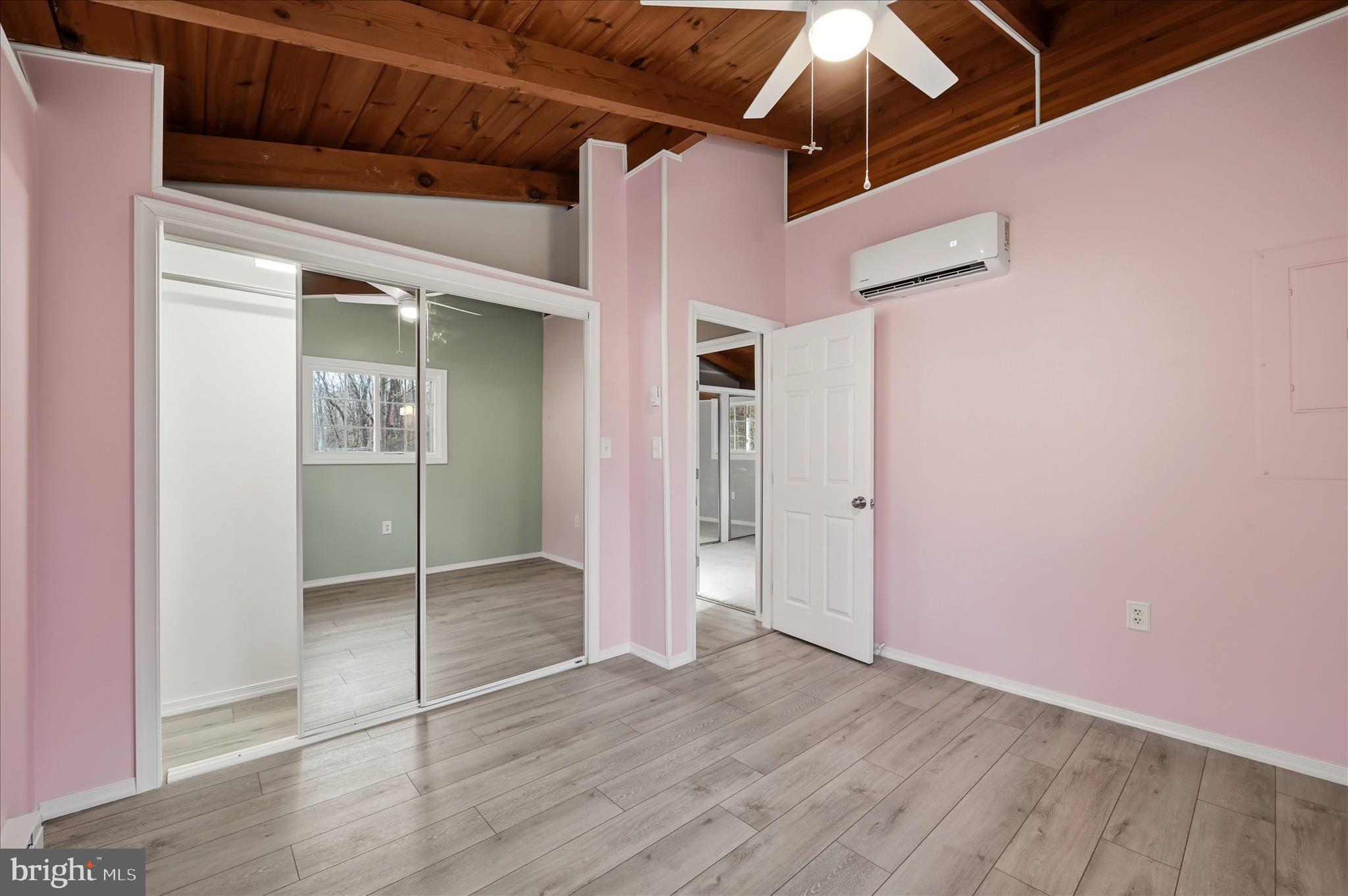 KEYS FERRY ACRES - Residential