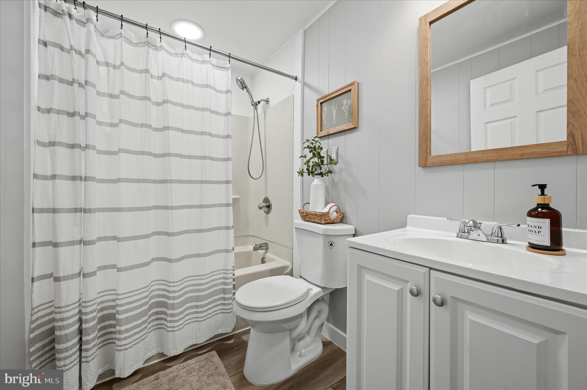 KEYS FERRY ACRES - Residential