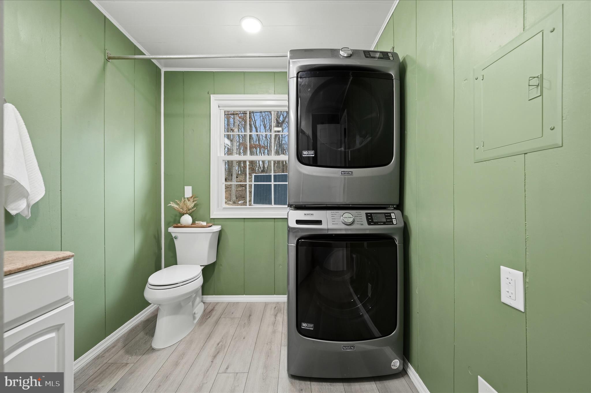 KEYS FERRY ACRES - Residential