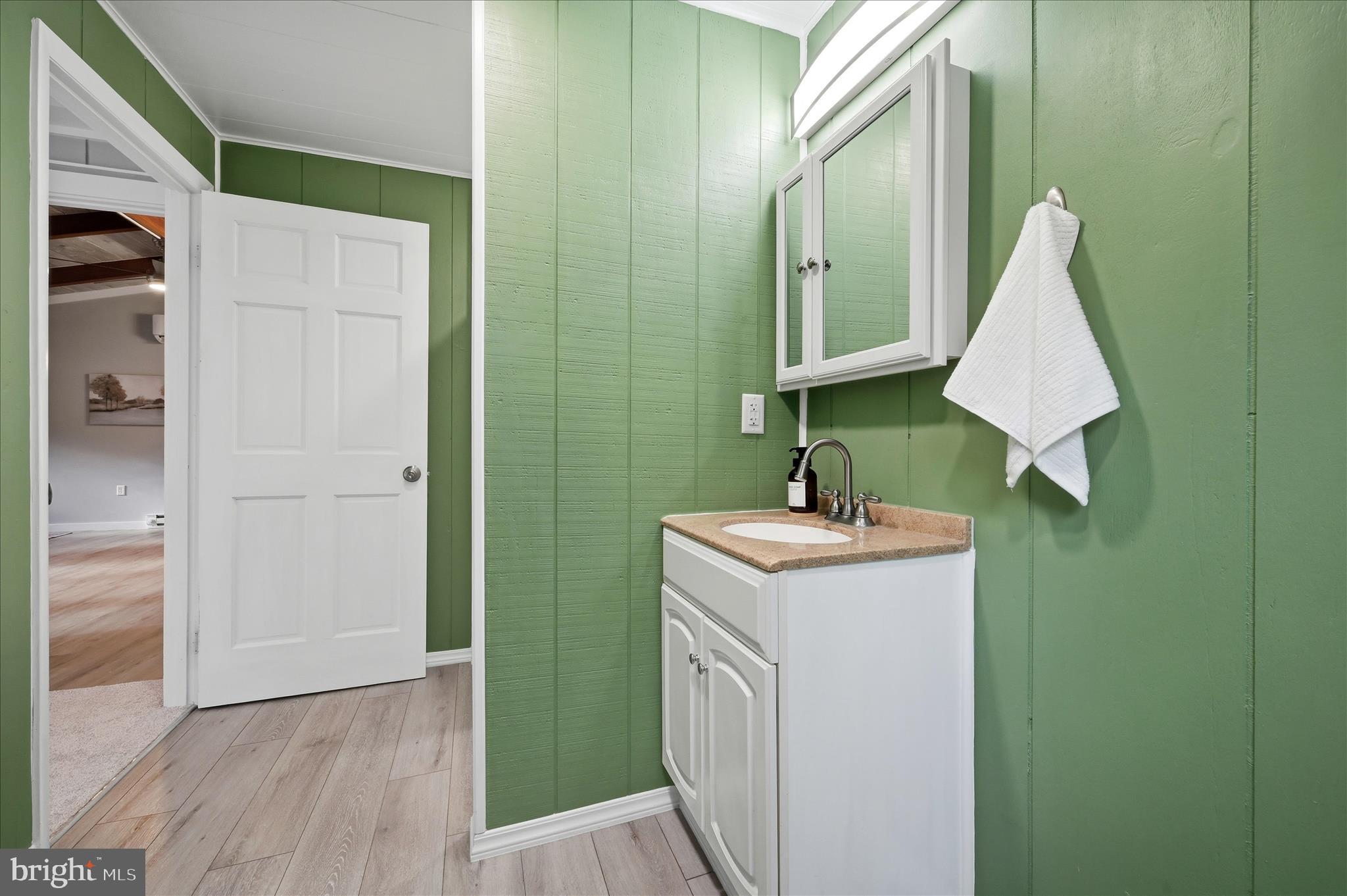 KEYS FERRY ACRES - Residential