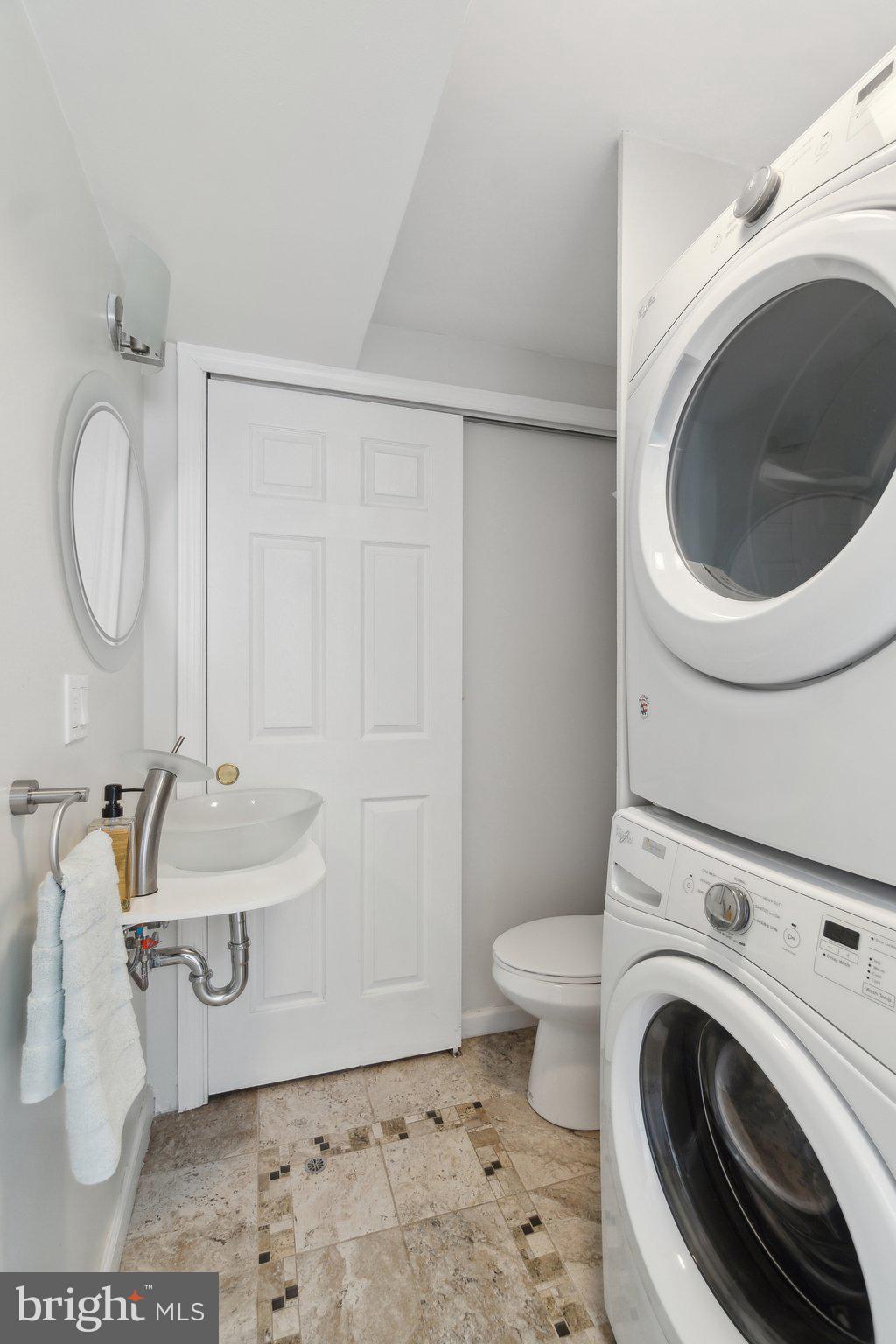 ASHTON HEIGHTS - Residential