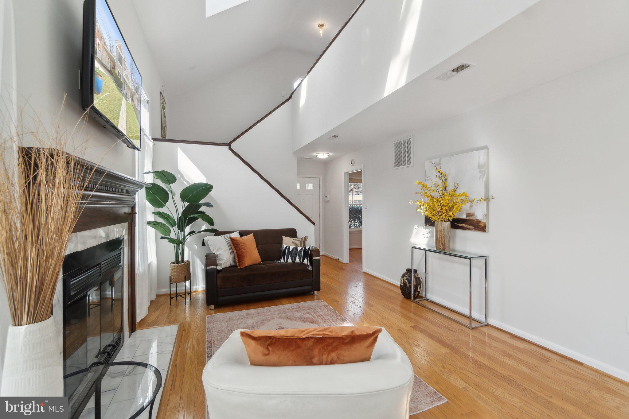 ASHTON HEIGHTS - Residential