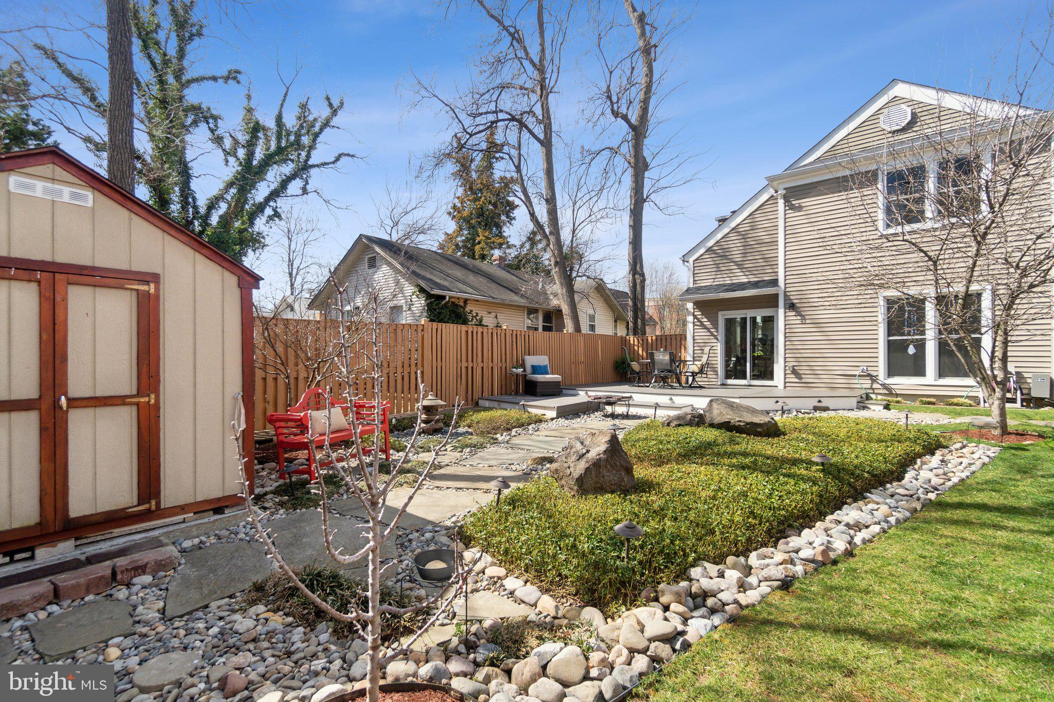 ASHTON HEIGHTS - Residential