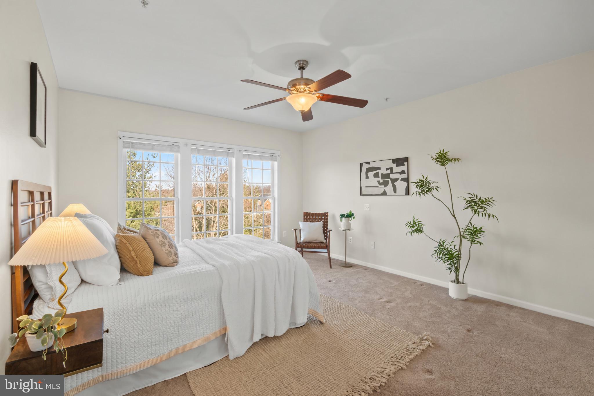 HEARTHSTONE AT VILLAGE CREST CONDOMINIUMS - Residential