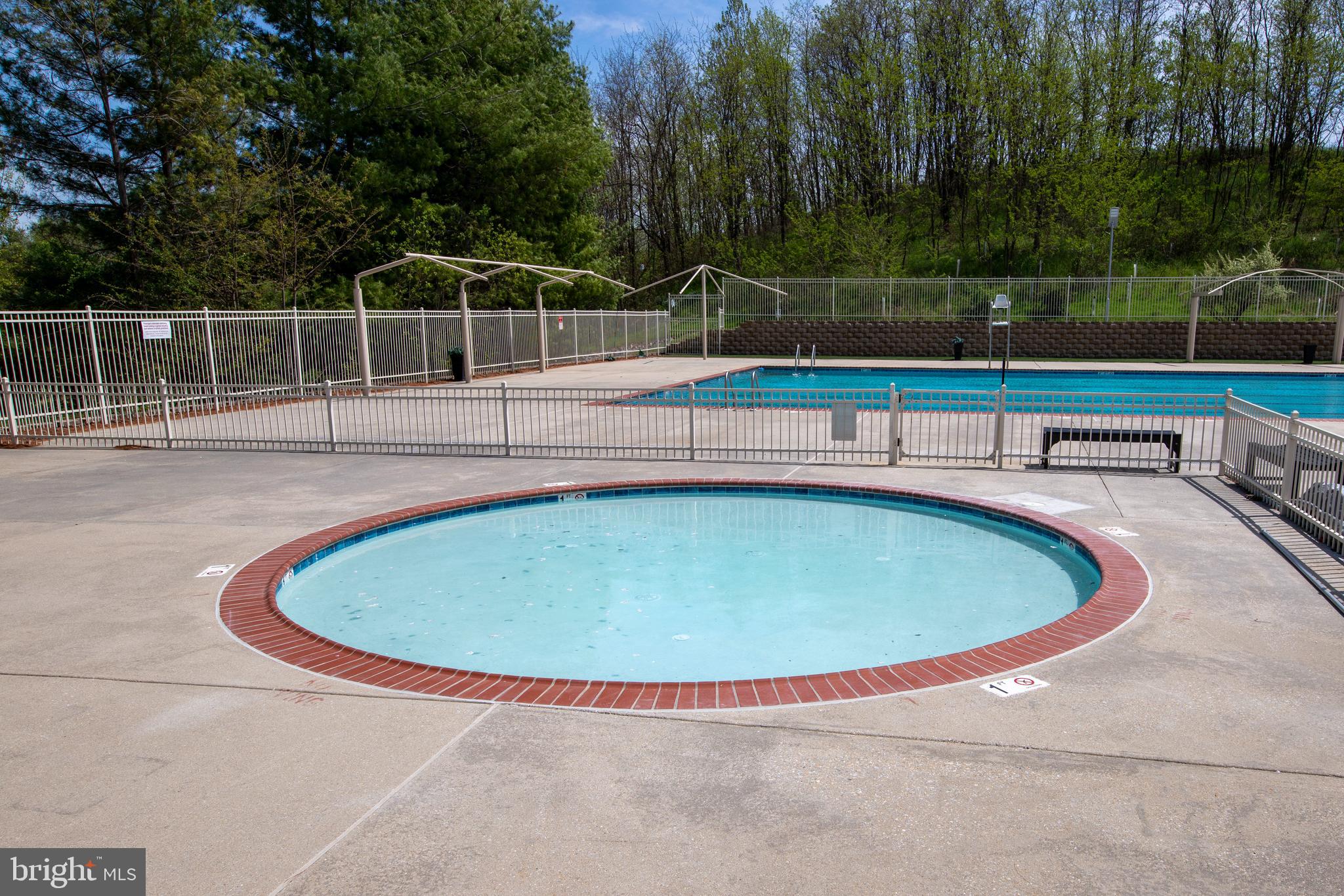 HEARTHSTONE AT VILLAGE CREST CONDOMINIUMS - Residential