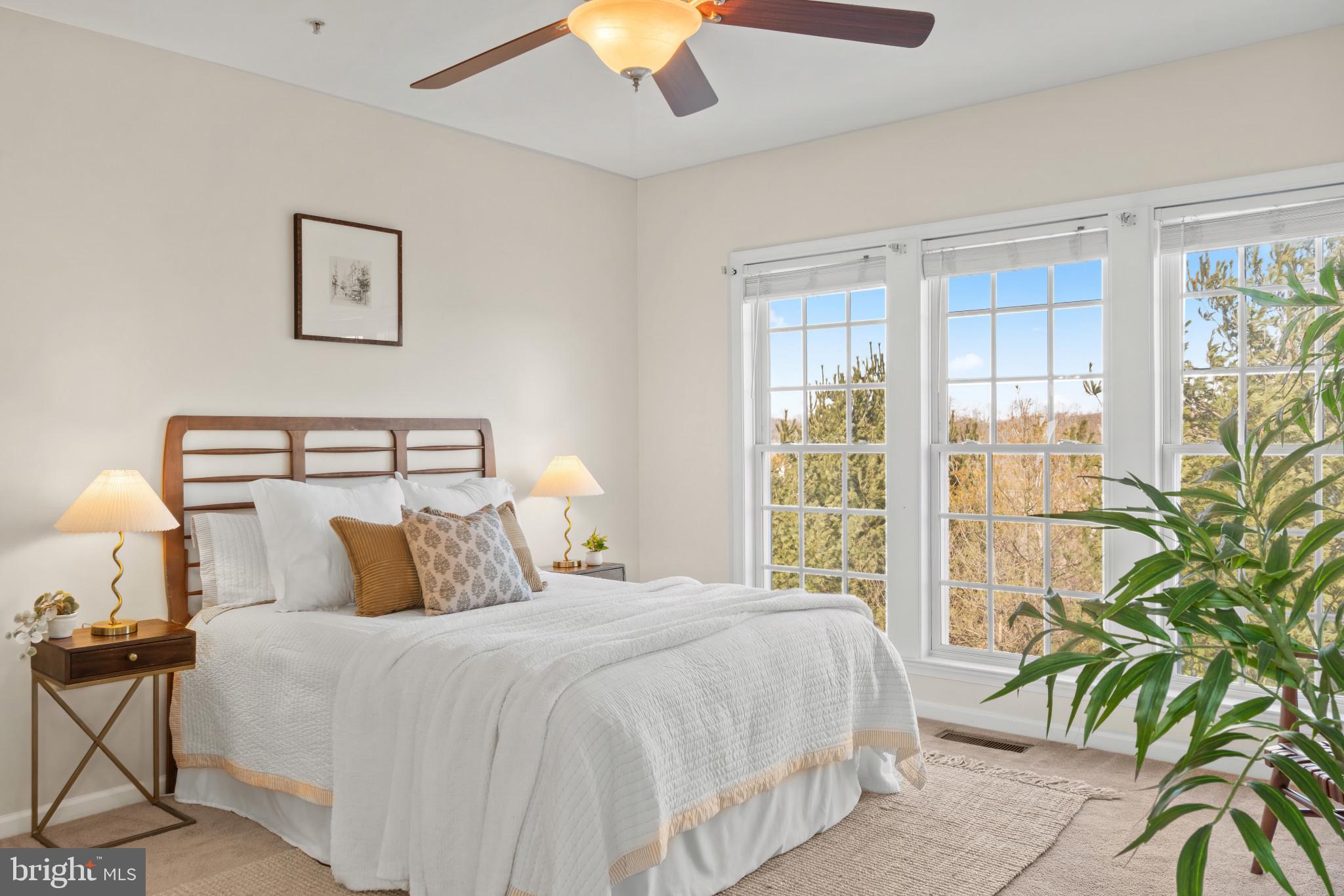 HEARTHSTONE AT VILLAGE CREST CONDOMINIUMS - Residential