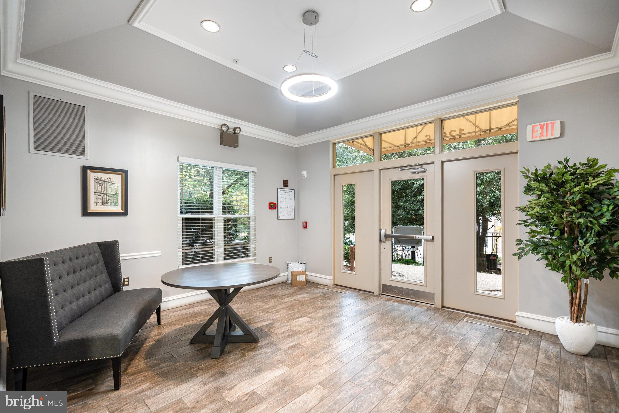 WORLDGATE CONDO - Residential