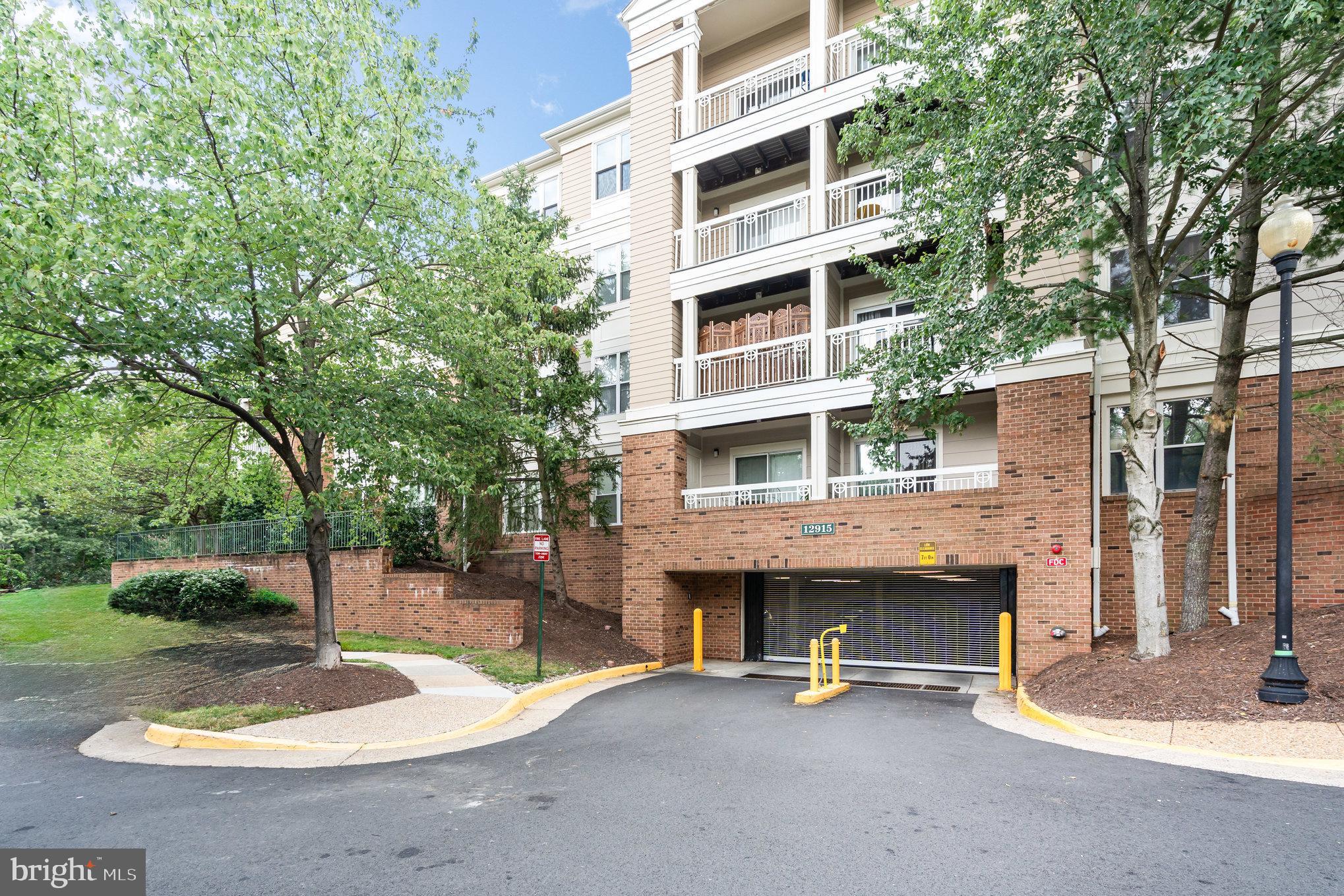 WORLDGATE CONDO - Residential