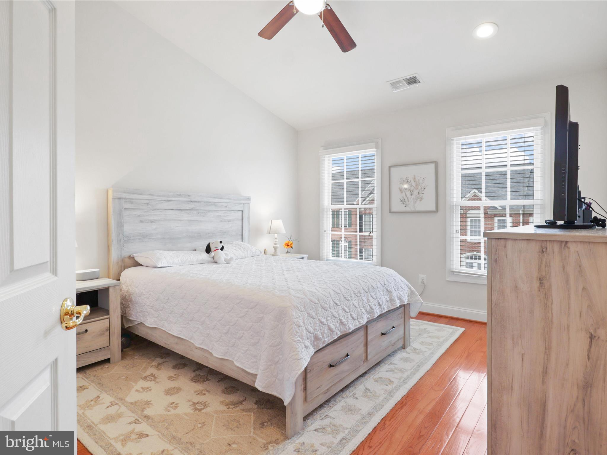 LORTON VALLEY NORTH - Residential