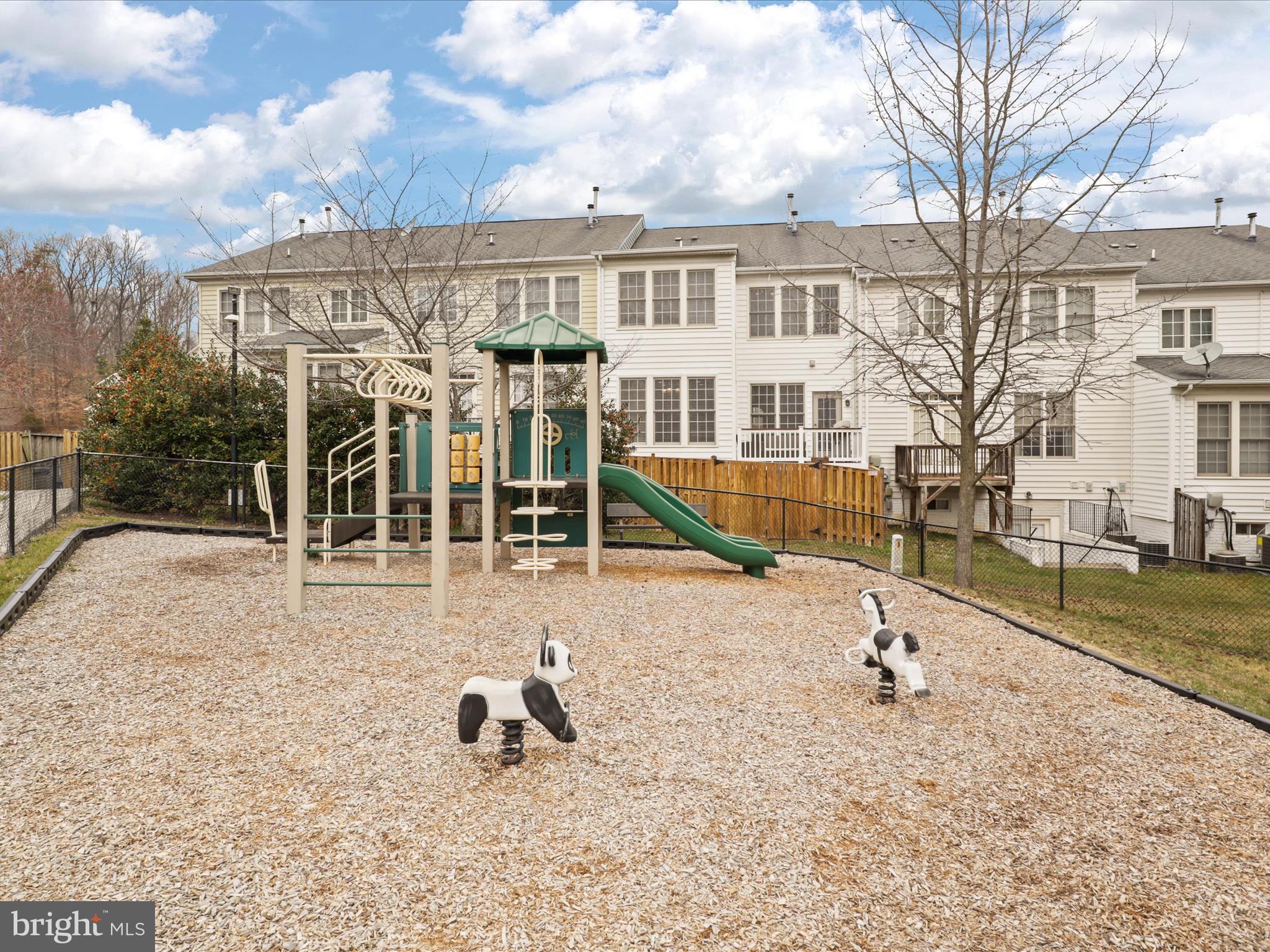 LORTON VALLEY NORTH - Residential