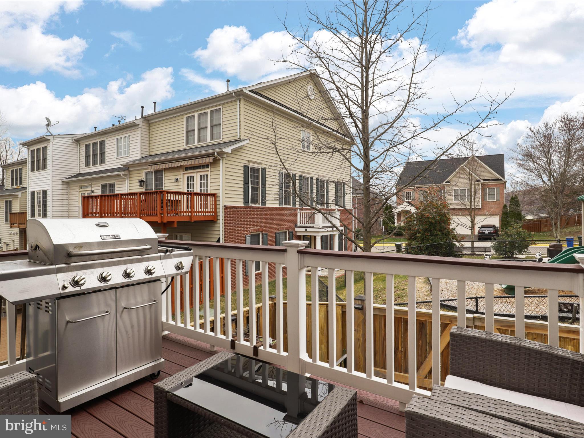 LORTON VALLEY NORTH - Residential