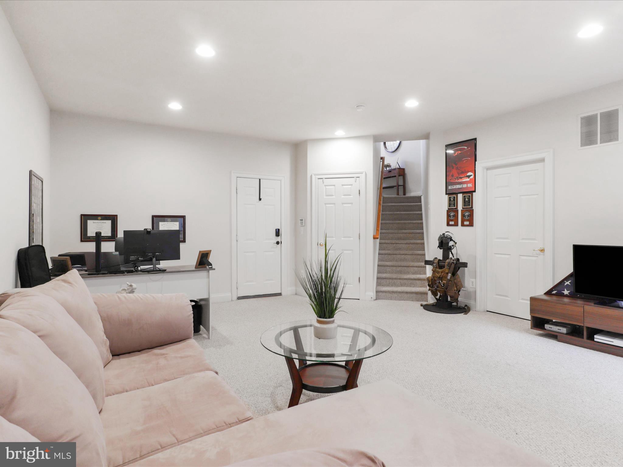 LORTON VALLEY NORTH - Residential