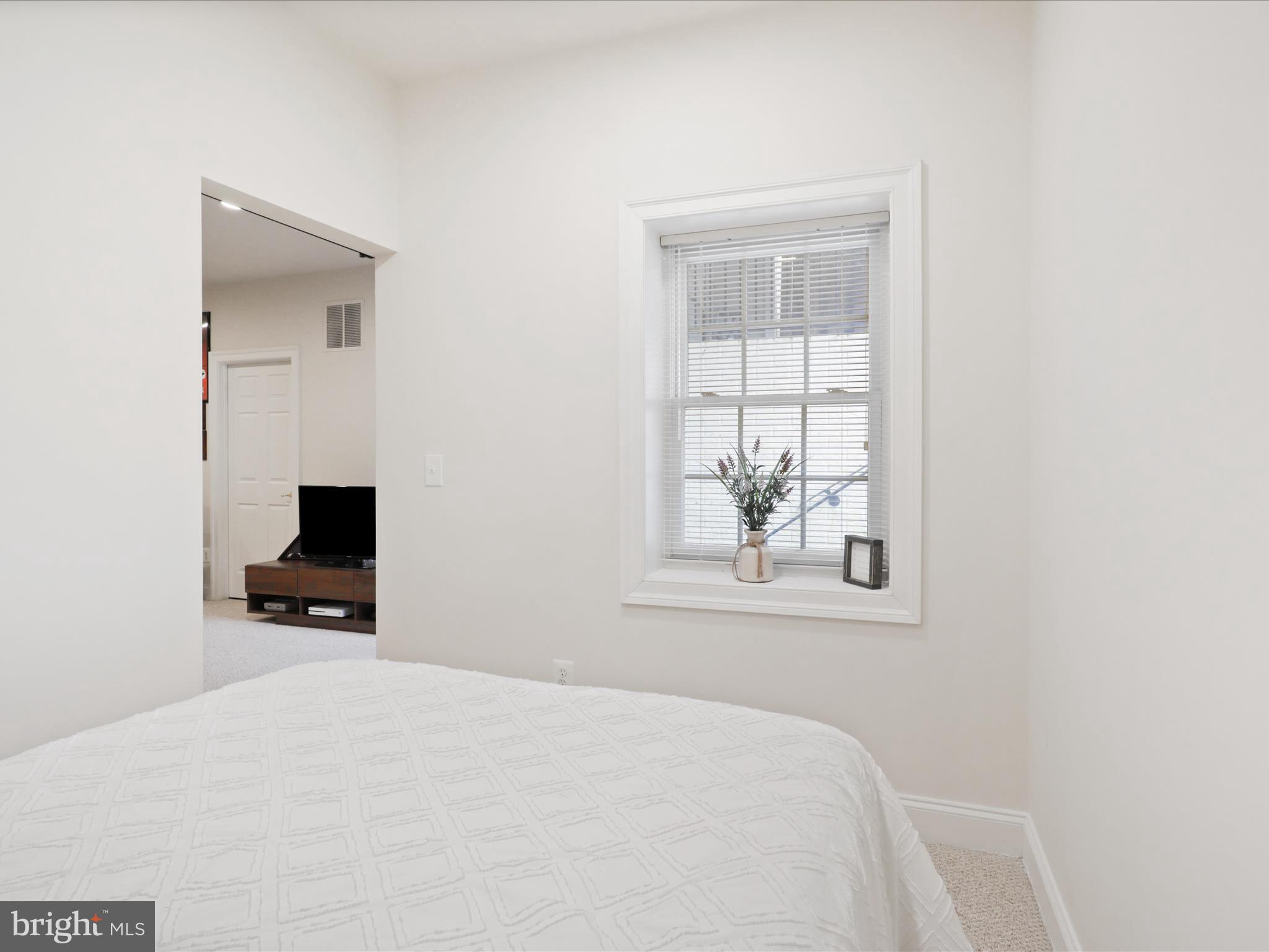 LORTON VALLEY NORTH - Residential