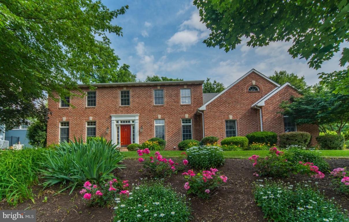 SCHOOL LANE HILLS ESTATES - Residential