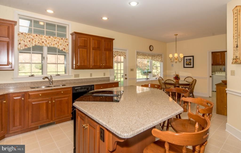 SCHOOL LANE HILLS ESTATES - Residential