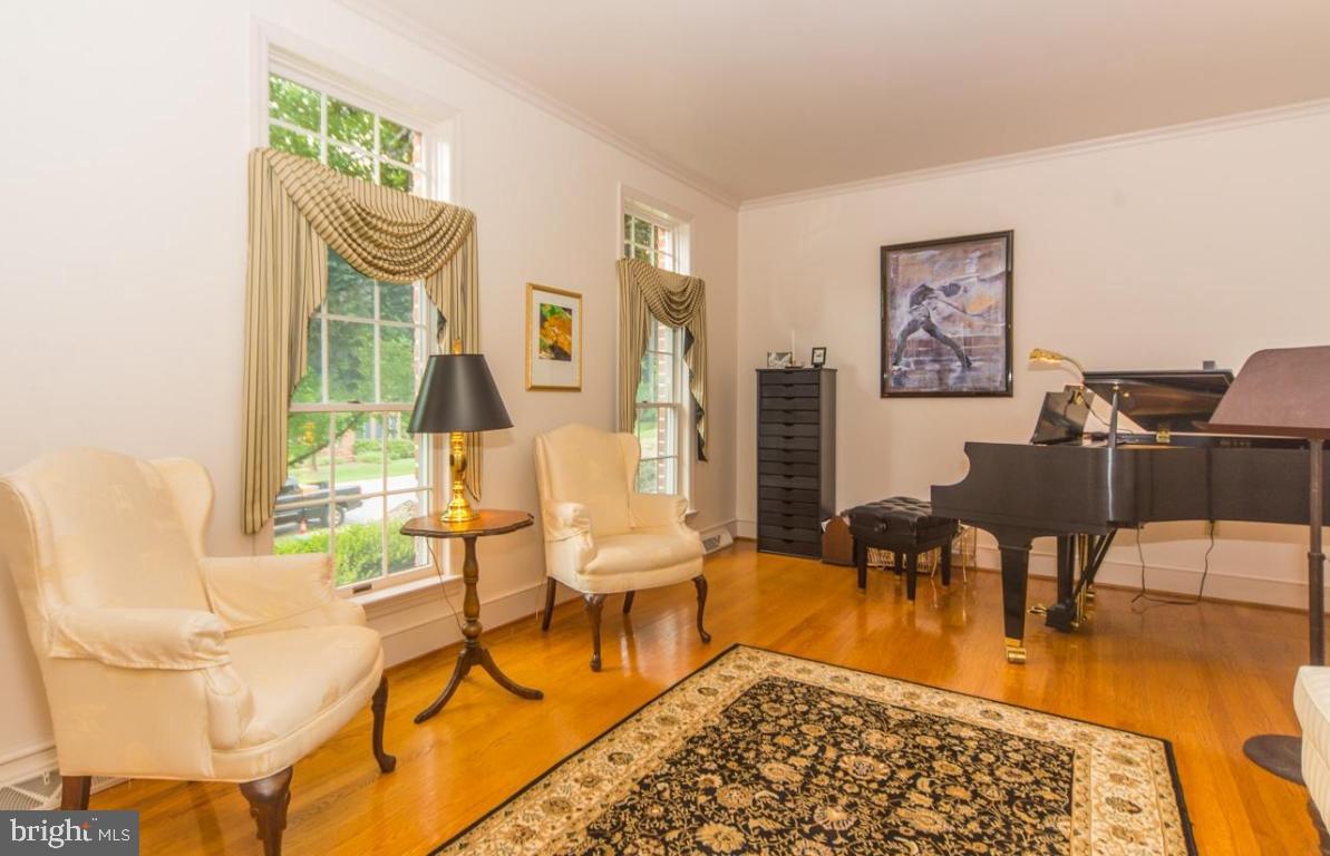 SCHOOL LANE HILLS ESTATES - Residential