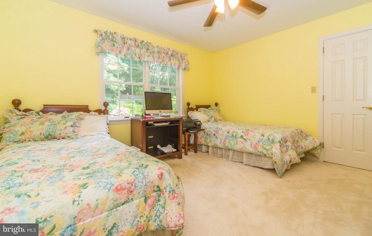 SCHOOL LANE HILLS ESTATES - Residential