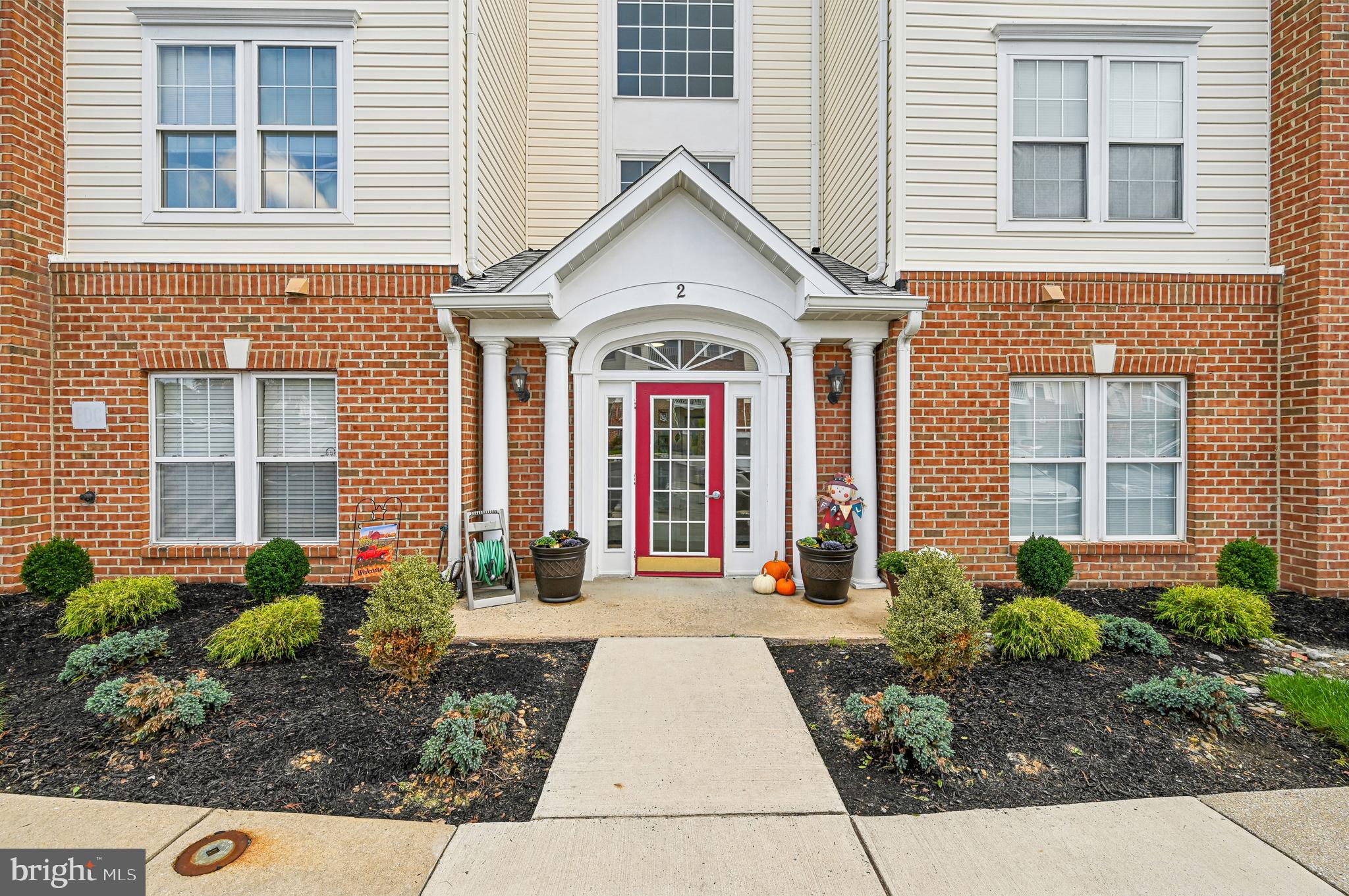 Welcome to 2-D Brook Farm Ct #2D — a beautifully updated and move-in ready 2-bedroom, 2-bath condo offering the perfect blend of comfort, convenience, and style. Located on the first floor with no stairs, this home is ideal for easy living and accessibility.
Brand new luxury vinyl plank flooring throughout the entire unit, providing a modern, durable foundation for any décor. Both spacious bedrooms feature ensuite bathrooms, offering privacy and functionality for guests or roommates. The primary suite includes a large walk-in closet and a beautifully updated bathroom. The end unit includes an an extra window in the primary suite.
Enjoy cooking in the bright and functional kitchen, and take advantage of the brand-new washer and dryer for effortless laundry days. Relax on your private patio, perfect for morning coffee or evening unwinding. Major systems are already taken care of — HVAC and hot water heater replaced in 2020 for peace of mind.
Tucked into a quiet, well-maintained community in desirable Perry Hall, this condo offers easy access to shopping, dining, parks, and major commuter routes.
The Gardens at Perry Hall Farms are not FHA approved, only cash or conventional loans. The condos cannot be rented.
Don’t miss your chance to own this low-maintenance gem—schedule your private showing today!